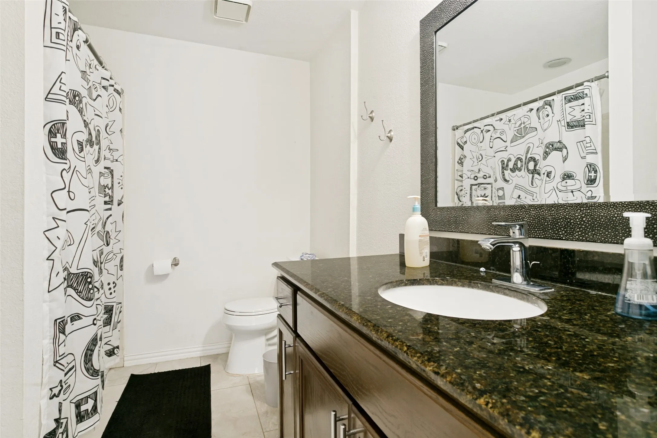 Single Family Residence For Rent in Dallas County , 924 Sugarberry Drive, Coppell, Texas 75019, 3 Bedroom, 2 Bathroom, 2 Garage spaces, 1,320 Sqft, built in 1983, mls#21388704, Real Estate Agent in Coppell, Homes For Rent in Dallas county, Homes For Rent in Coppell, Realtor in Coppell Texas, Real Estate Brokerage Independent Realty Texas, Luminita Cordes Realtor
