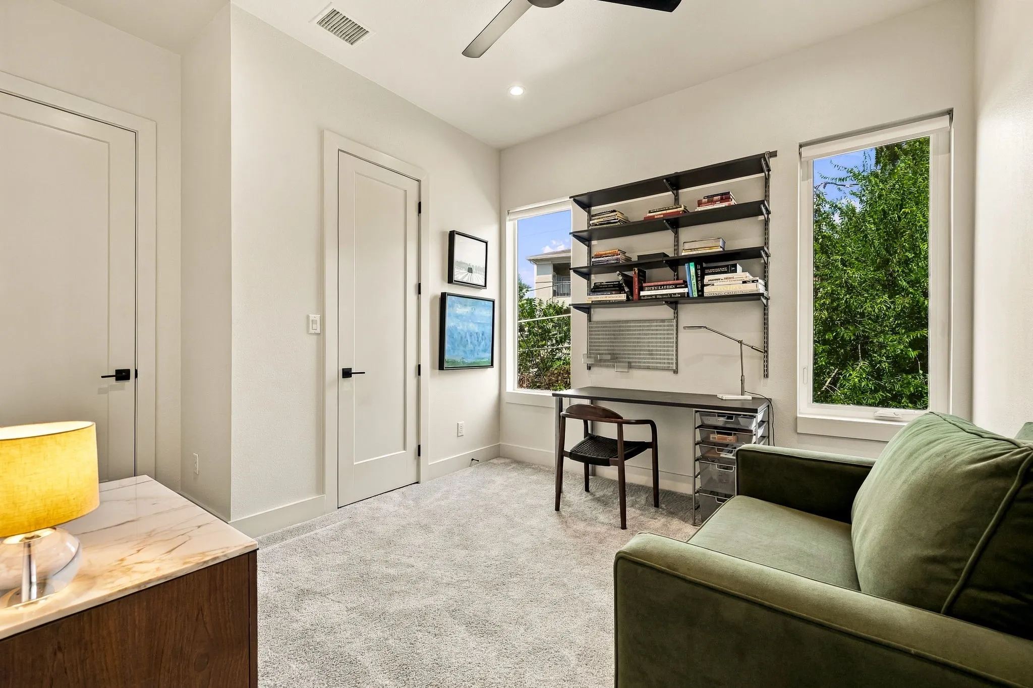 Single Family Residence For Sale in Dallas County , 4623 Coles Manor Place, Dallas, Texas 75204, 3 Bedroom, 3 Bathroom, 2 Garage spaces, 2,346 Sqft, built in 2021, mls#21387653, Real Estate Agent in Dallas, Homes For Sale in Dallas county, Homes For Sale in Dallas, Realtor in Dallas Texas, Real Estate Brokerage Independent Realty Texas, Luminita Cordes Realtor