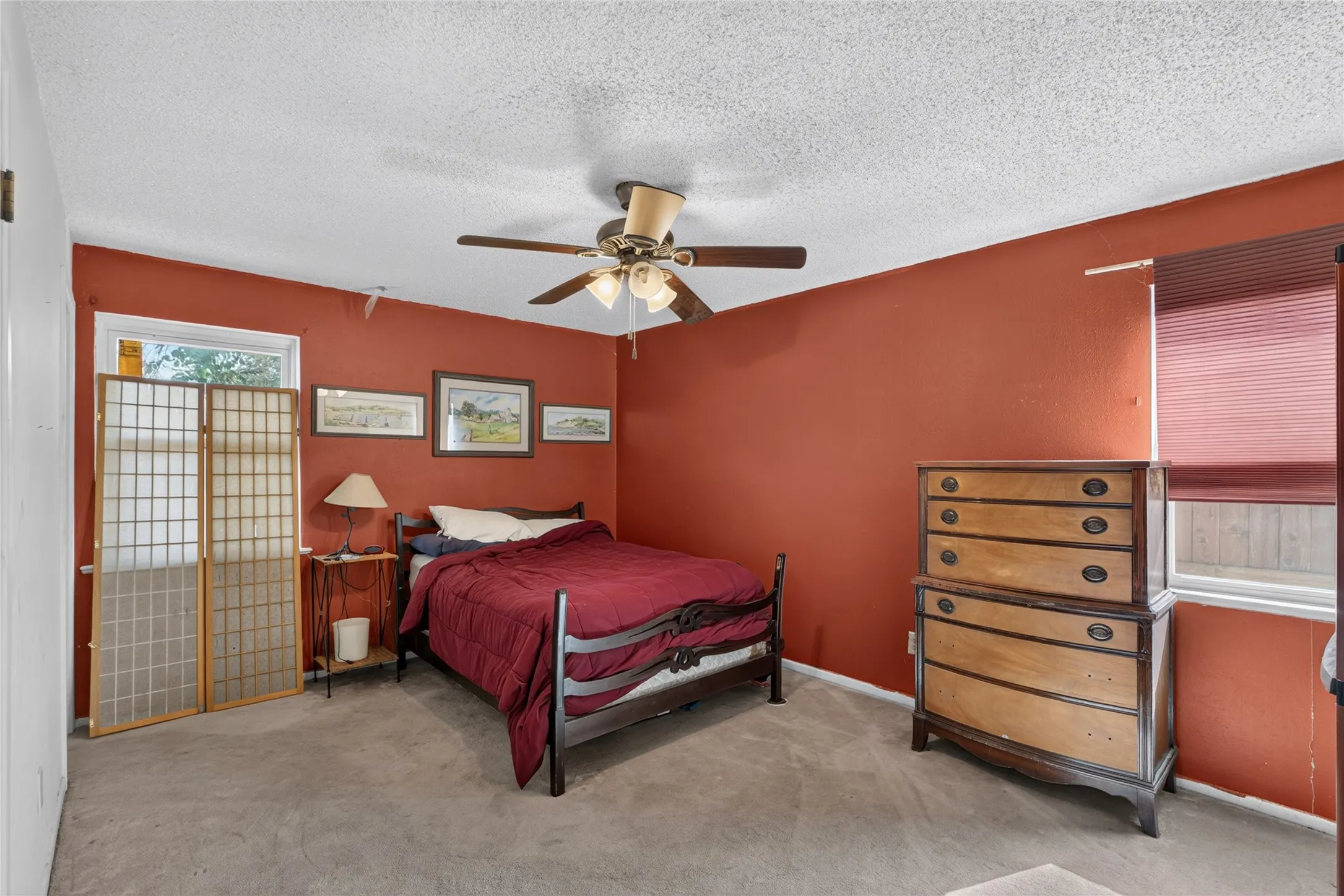 Single Family Residence For Sale in Tarrant County , 5613 Bonnie Wayne Street, Haltom City, Texas 76117, 3 Bedroom, 2 Bathroom, 2 Garage spaces, 1,703 Sqft, built in 1964, mls#21382298, Real Estate Agent in Haltom City, Homes For Sale in Tarrant county, Homes For Sale in Haltom City, Realtor in Haltom City Texas, Real Estate Brokerage Independent Realty Texas, Luminita Cordes Realtor