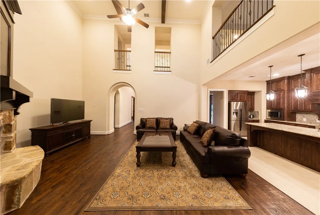 Single Family Residence For Sale in Collin County , 879 Grassy Shore Court, Allen, Texas 75013, 5 Bedroom, 5 Bathroom, 3 Garage spaces, 4,433 Sqft, built in 2015, mls#21389273, Real Estate Agent in Allen, Homes For Sale in Collin county, Homes For Sale in Allen, Realtor in Allen Texas, Real Estate Brokerage Independent Realty Texas, Luminita Cordes Realtor