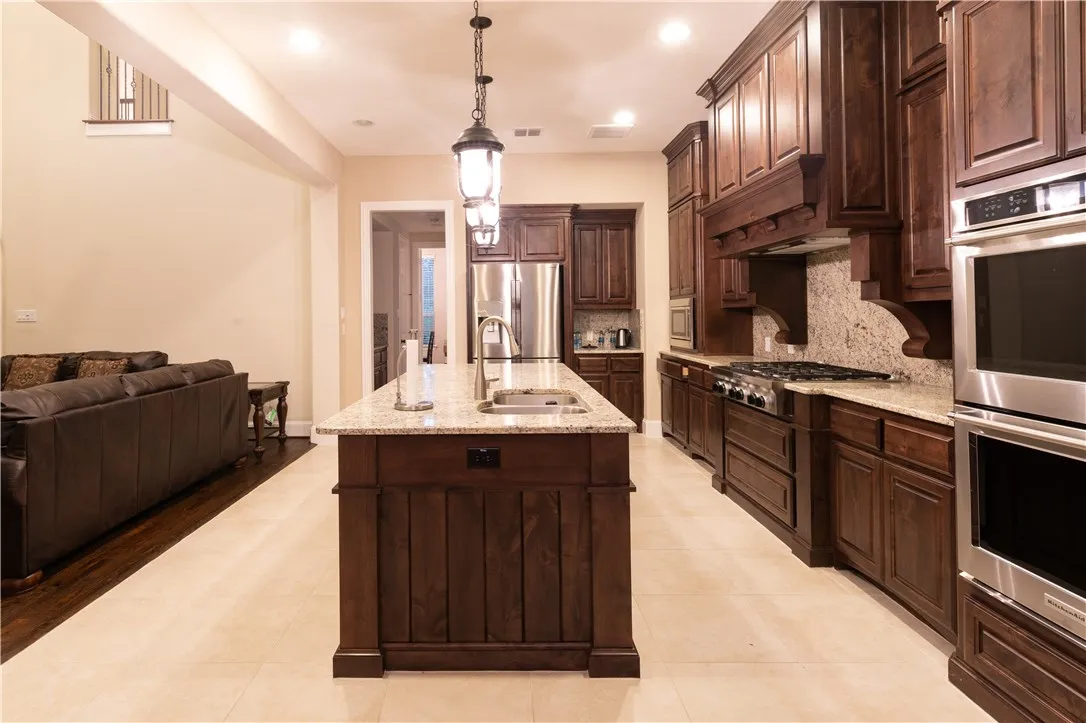 Single Family Residence For Sale in Collin County , 879 Grassy Shore Court, Allen, Texas 75013, 5 Bedroom, 5 Bathroom, 3 Garage spaces, 4,433 Sqft, built in 2015, mls#21389273, Real Estate Agent in Allen, Homes For Sale in Collin county, Homes For Sale in Allen, Realtor in Allen Texas, Real Estate Brokerage Independent Realty Texas, Luminita Cordes Realtor