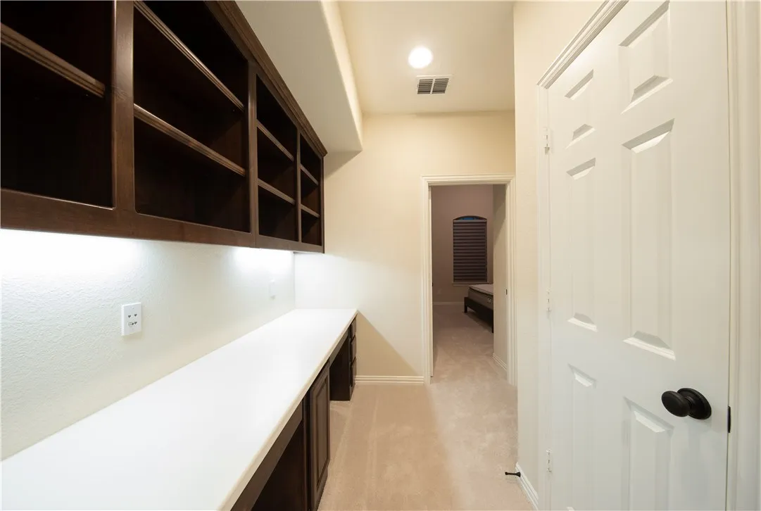 Single Family Residence For Sale in Collin County , 879 Grassy Shore Court, Allen, Texas 75013, 5 Bedroom, 5 Bathroom, 3 Garage spaces, 4,433 Sqft, built in 2015, mls#21389273, Real Estate Agent in Allen, Homes For Sale in Collin county, Homes For Sale in Allen, Realtor in Allen Texas, Real Estate Brokerage Independent Realty Texas, Luminita Cordes Realtor