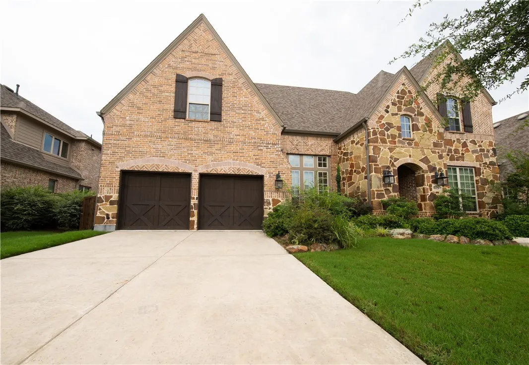 Single Family Residence For Sale in Collin County , 879 Grassy Shore Court, Allen, Texas 75013, 5 Bedroom, 5 Bathroom, 3 Garage spaces, 4,433 Sqft, built in 2015, mls#21389273, Real Estate Agent in Allen, Homes For Sale in Collin county, Homes For Sale in Allen, Realtor in Allen Texas, Real Estate Brokerage Independent Realty Texas, Luminita Cordes Realtor