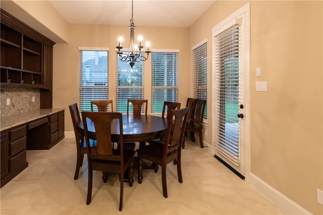 Single Family Residence For Sale in Collin County , 879 Grassy Shore Court, Allen, Texas 75013, 5 Bedroom, 5 Bathroom, 3 Garage spaces, 4,433 Sqft, built in 2015, mls#21389273, Real Estate Agent in Allen, Homes For Sale in Collin county, Homes For Sale in Allen, Realtor in Allen Texas, Real Estate Brokerage Independent Realty Texas, Luminita Cordes Realtor