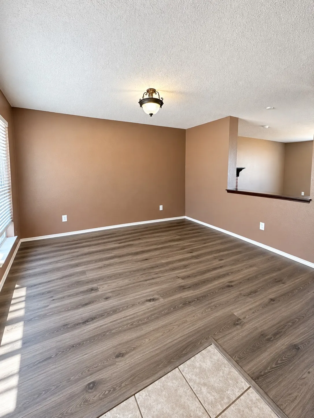 front living or dining area