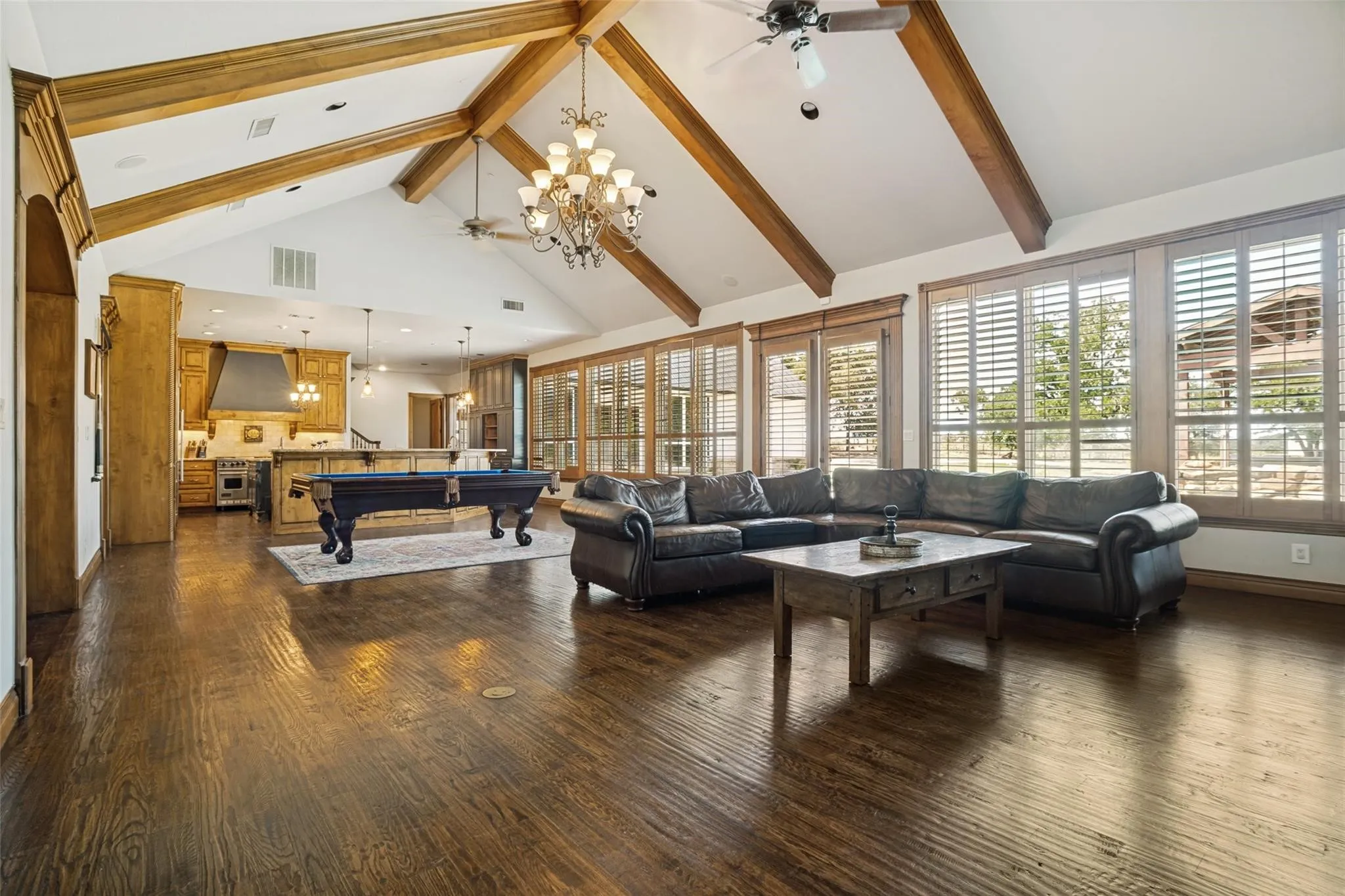 Single Family Residence For Sale in Wise County , 4163 FM-730, Decatur, Texas 76234, 4 Bedroom, 6 Bathroom, 3 Garage spaces, 6,842 Sqft, built in 2005, mls#21389262, Real Estate Agent in Decatur, Homes For Sale in Wise county, Homes For Sale in Decatur, Realtor in Decatur Texas, Real Estate Brokerage Independent Realty Texas, Luminita Cordes Realtor