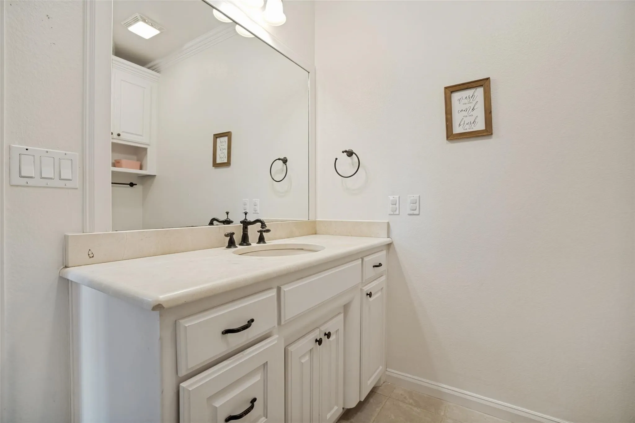 Single Family Residence For Sale in Wise County , 4163 FM-730, Decatur, Texas 76234, 4 Bedroom, 6 Bathroom, 3 Garage spaces, 6,842 Sqft, built in 2005, mls#21389262, Real Estate Agent in Decatur, Homes For Sale in Wise county, Homes For Sale in Decatur, Realtor in Decatur Texas, Real Estate Brokerage Independent Realty Texas, Luminita Cordes Realtor