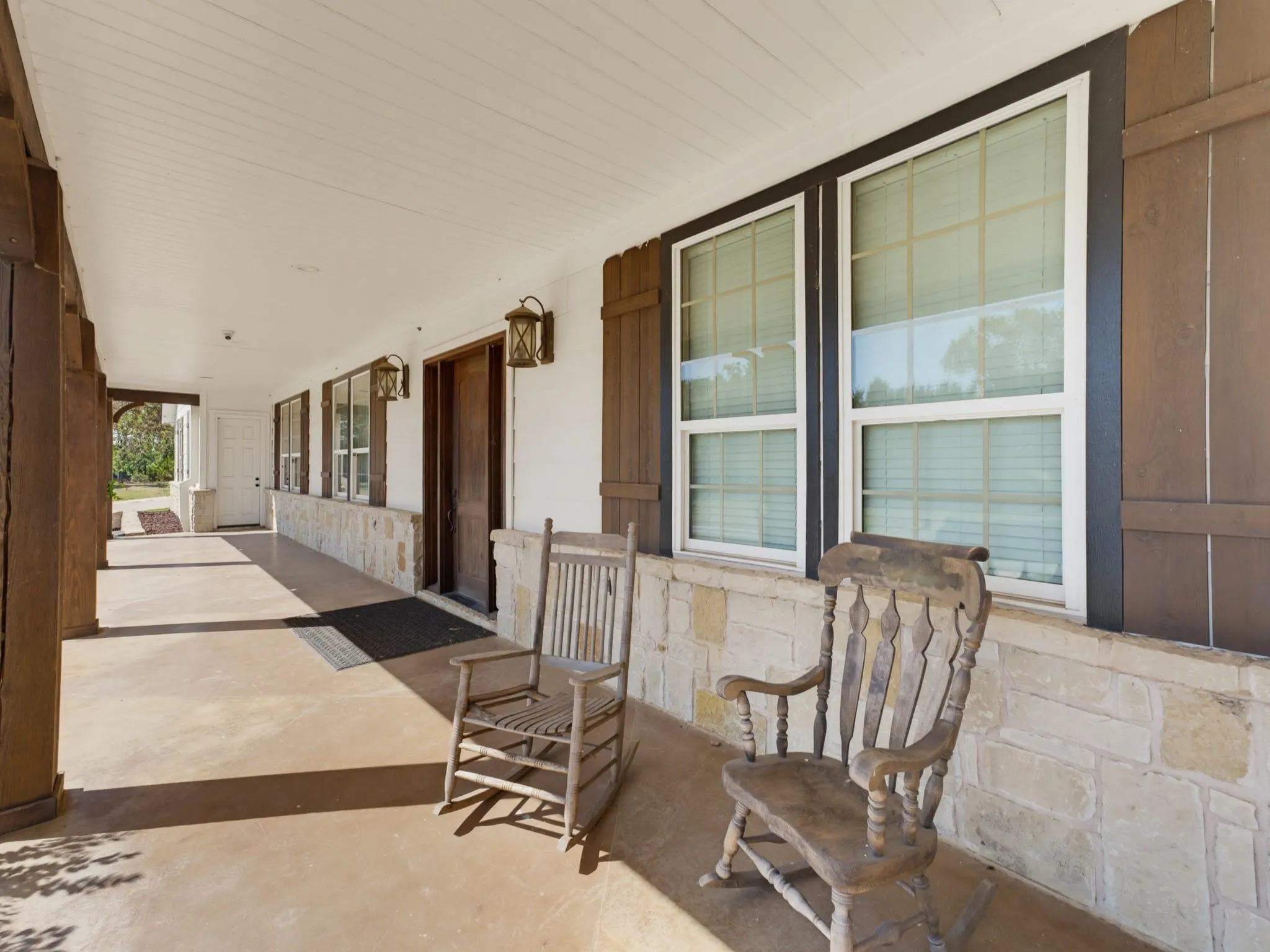 Single Family Residence For Sale in Wise County , 4163 FM-730, Decatur, Texas 76234, 4 Bedroom, 6 Bathroom, 3 Garage spaces, 6,842 Sqft, built in 2005, mls#21389262, Real Estate Agent in Decatur, Homes For Sale in Wise county, Homes For Sale in Decatur, Realtor in Decatur Texas, Real Estate Brokerage Independent Realty Texas, Luminita Cordes Realtor