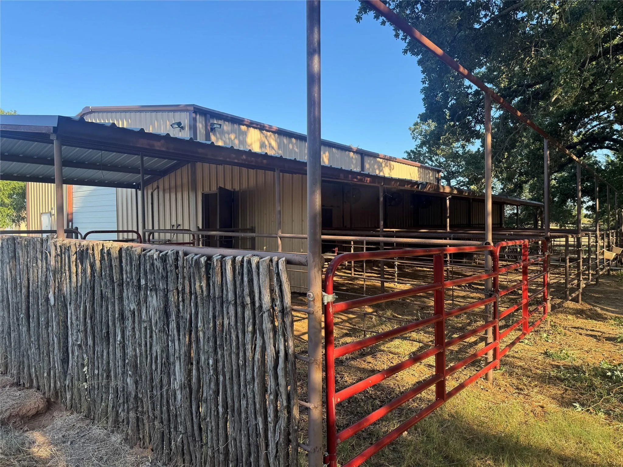 Single Family Residence For Sale in Wise County , 4163 FM-730, Decatur, Texas 76234, 4 Bedroom, 6 Bathroom, 3 Garage spaces, 6,842 Sqft, built in 2005, mls#21389262, Real Estate Agent in Decatur, Homes For Sale in Wise county, Homes For Sale in Decatur, Realtor in Decatur Texas, Real Estate Brokerage Independent Realty Texas, Luminita Cordes Realtor