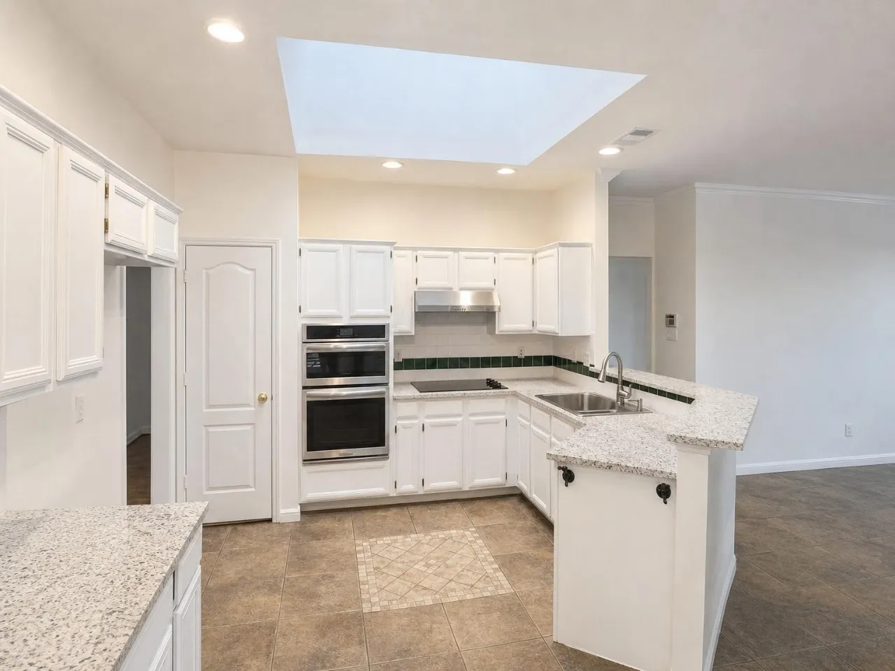 Single Family Residence For Rent in Collin County , 9518 Prestmont Place, Frisco, Texas 75035, 3 Bedroom, 2 Bathroom, 2 Garage spaces, 1,978 Sqft, built in 1995, mls#21389276, Real Estate Agent in Frisco, Homes For Rent in Collin county, Homes For Rent in Frisco, Realtor in Frisco Texas, Real Estate Brokerage Independent Realty Texas, Luminita Cordes Realtor