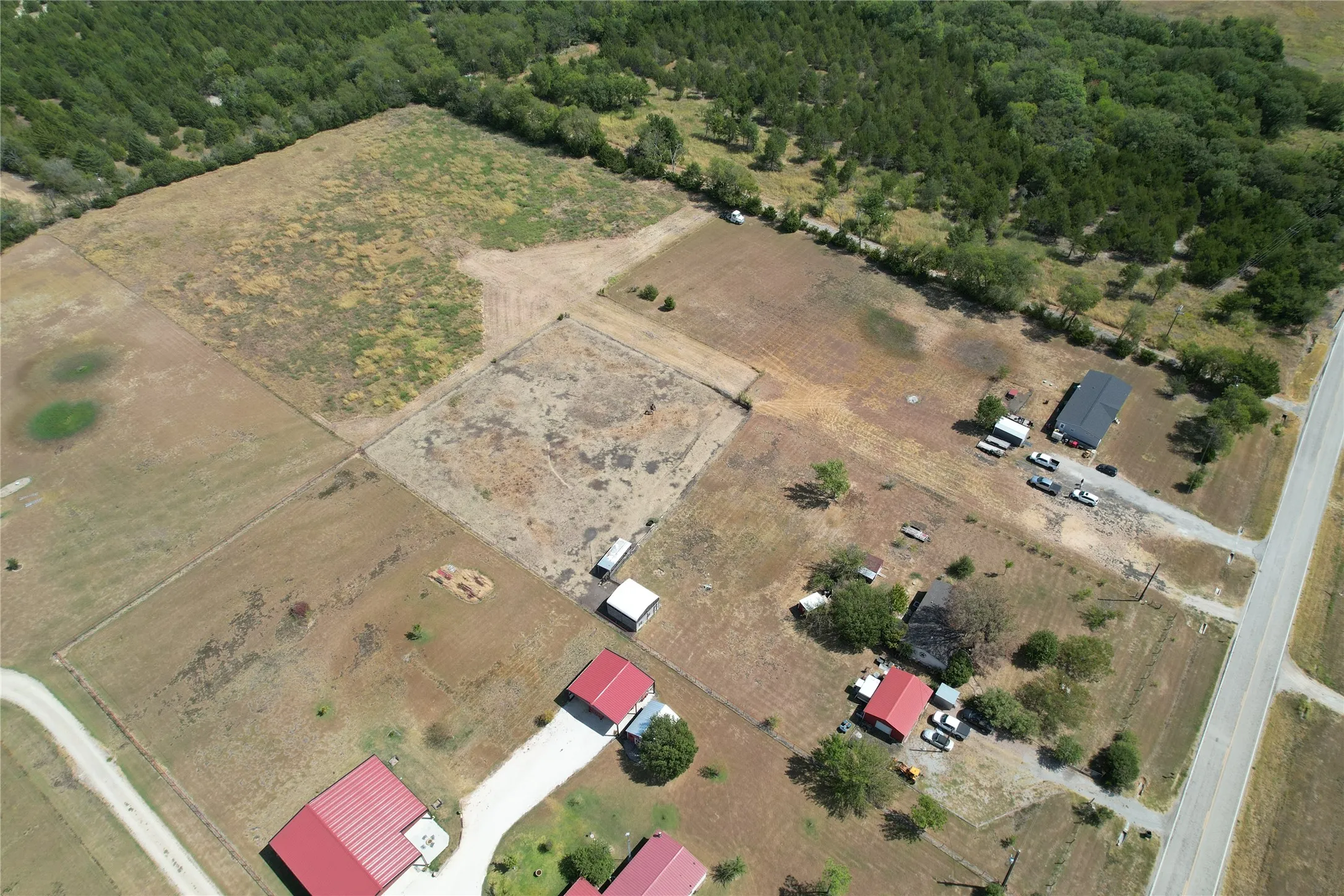 Unimproved Land For Sale in Grayson County , 8701 Fm 697, Whitewright, Texas 75491, 0, 0, Garage spaces, 0 Sqft, built in 0, mls#21386974, Real Estate Agent in Whitewright, Homes For Sale in Grayson county, Homes For Sale in Whitewright, Realtor in Whitewright Texas, Real Estate Brokerage Independent Realty Texas, Luminita Cordes Realtor