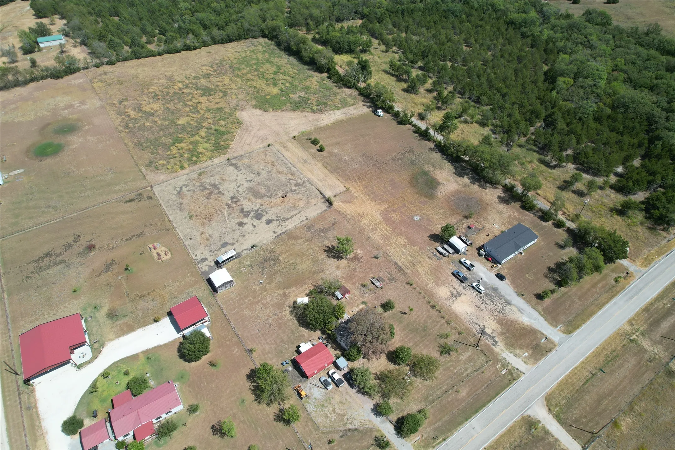 Unimproved Land For Sale in Grayson County , 8701 Fm 697, Whitewright, Texas 75491, 0, 0, Garage spaces, 0 Sqft, built in 0, mls#21386974, Real Estate Agent in Whitewright, Homes For Sale in Grayson county, Homes For Sale in Whitewright, Realtor in Whitewright Texas, Real Estate Brokerage Independent Realty Texas, Luminita Cordes Realtor