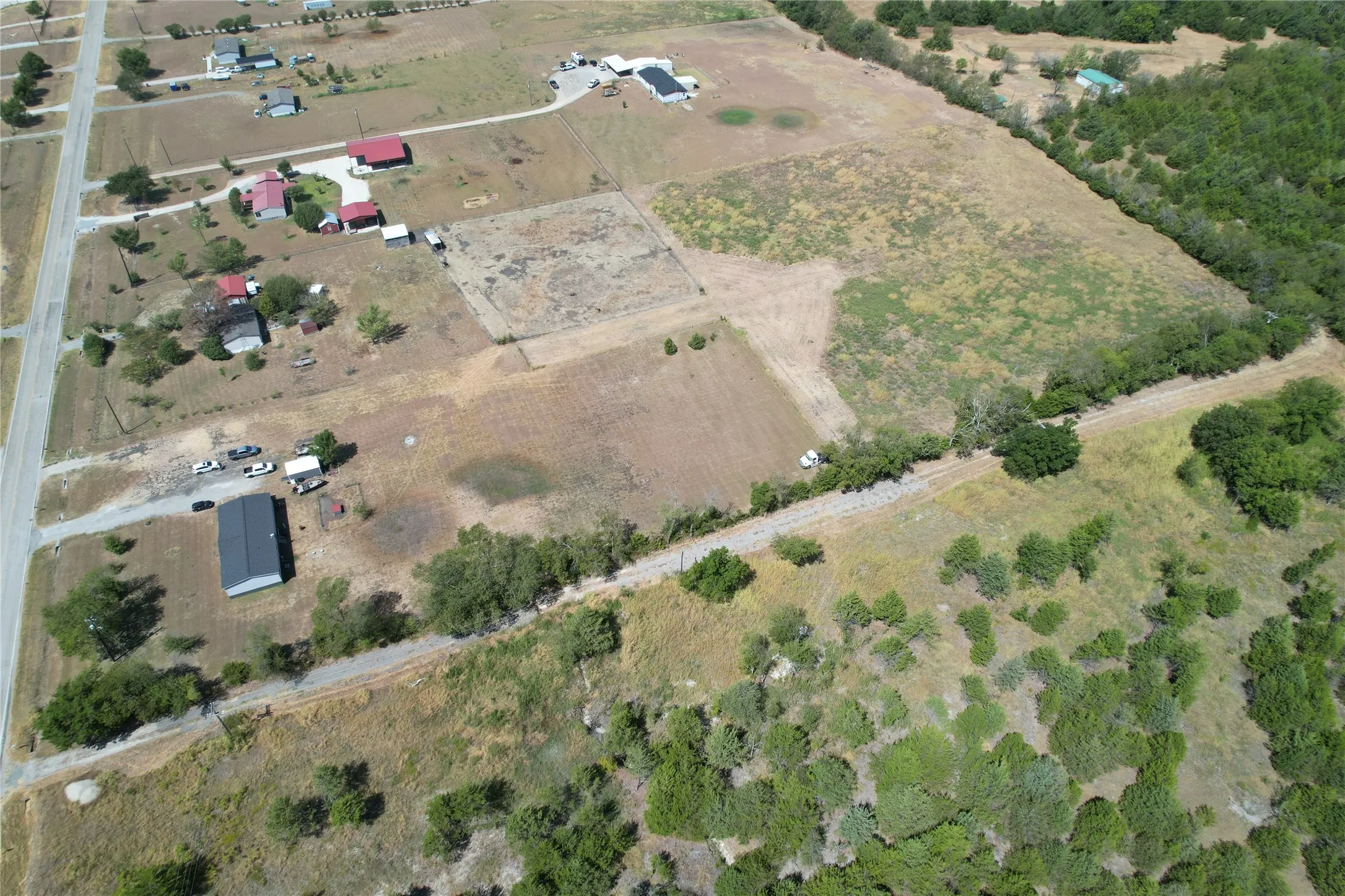 Unimproved Land For Sale in Grayson County , 8701 Fm 697, Whitewright, Texas 75491, 0, 0, Garage spaces, 0 Sqft, built in 0, mls#21386974, Real Estate Agent in Whitewright, Homes For Sale in Grayson county, Homes For Sale in Whitewright, Realtor in Whitewright Texas, Real Estate Brokerage Independent Realty Texas, Luminita Cordes Realtor