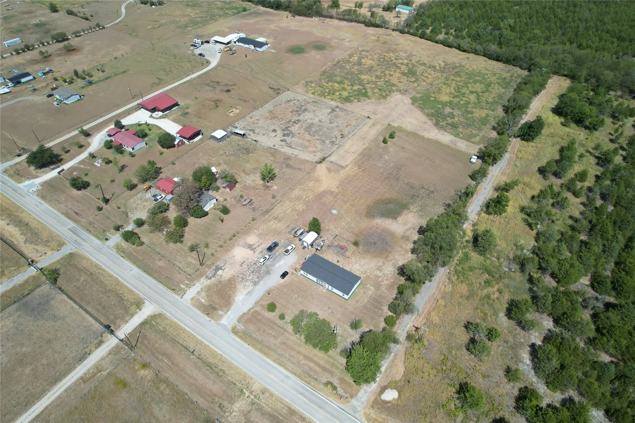 Unimproved Land For Sale in Grayson County , 8701 Fm 697, Whitewright, Texas 75491, 0, 0, Garage spaces, 0 Sqft, built in 0, mls#21386974, Real Estate Agent in Whitewright, Homes For Sale in Grayson county, Homes For Sale in Whitewright, Realtor in Whitewright Texas, Real Estate Brokerage Independent Realty Texas, Luminita Cordes Realtor