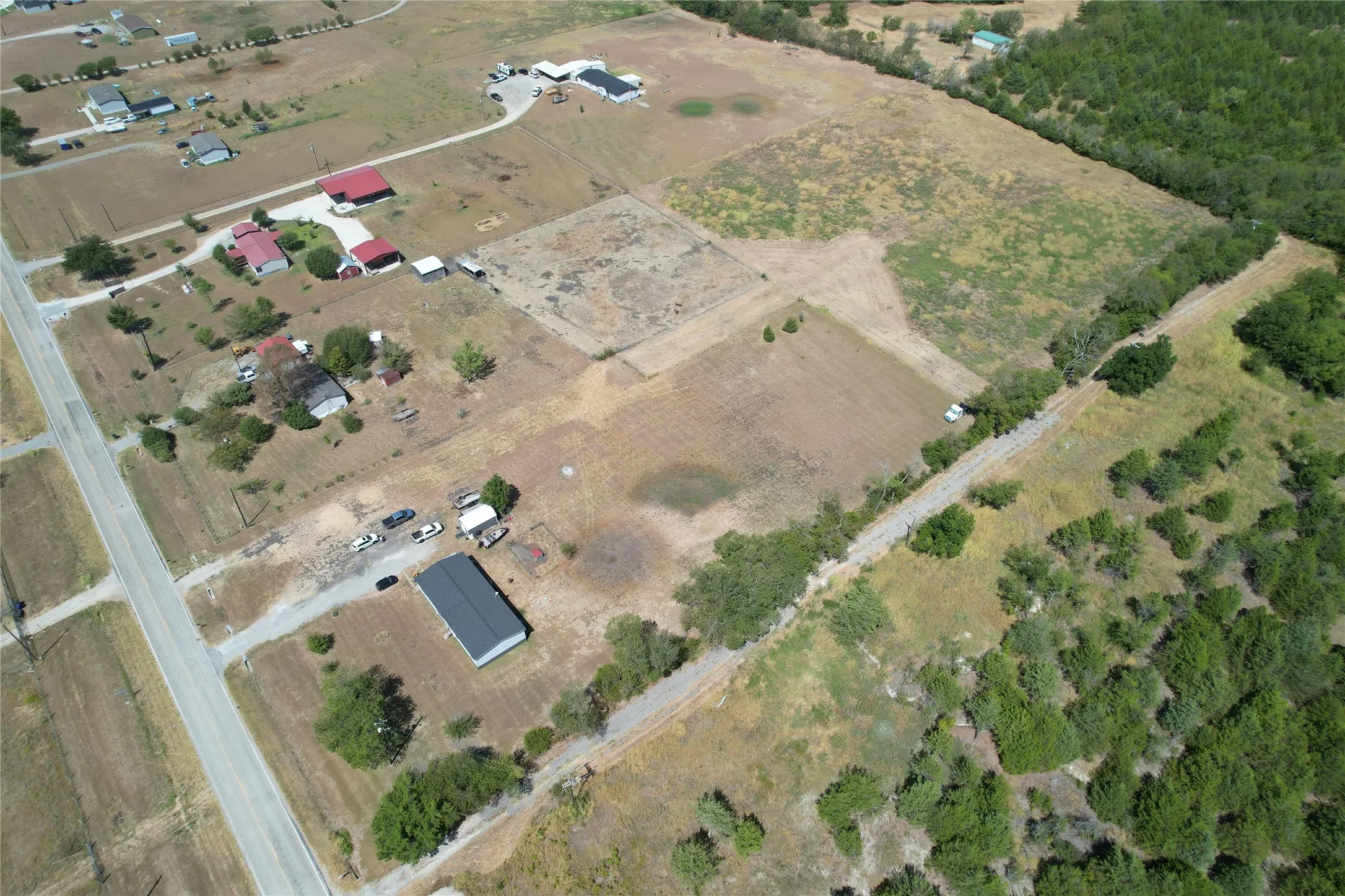 Unimproved Land For Sale in Grayson County , 8701 Fm 697, Whitewright, Texas 75491, 0, 0, Garage spaces, 0 Sqft, built in 0, mls#21386974, Real Estate Agent in Whitewright, Homes For Sale in Grayson county, Homes For Sale in Whitewright, Realtor in Whitewright Texas, Real Estate Brokerage Independent Realty Texas, Luminita Cordes Realtor