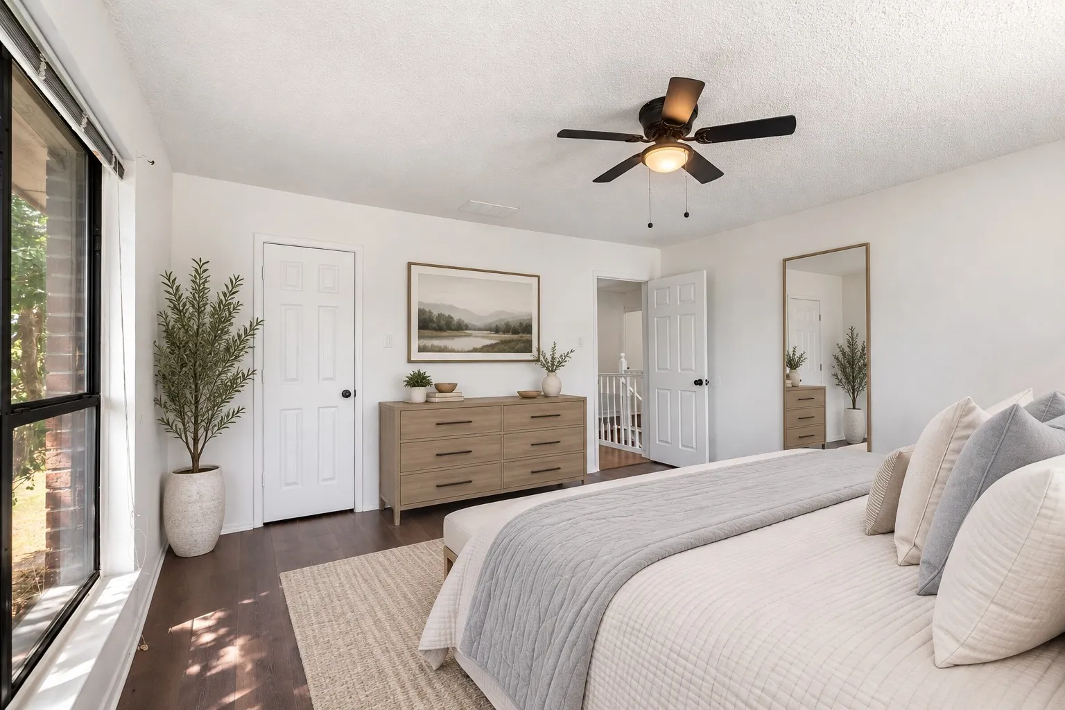 Single Family Residence For Sale in Tarrant County , 7217 Mccoy Drive, Watauga, Texas 76148, 4 Bedroom, 3 Bathroom, 2 Garage spaces, 2,363 Sqft, built in 1987, mls#21386161, Real Estate Agent in Watauga, Homes For Sale in Tarrant county, Homes For Sale in Watauga, Realtor in Watauga Texas, Real Estate Brokerage Independent Realty Texas, Luminita Cordes Realtor