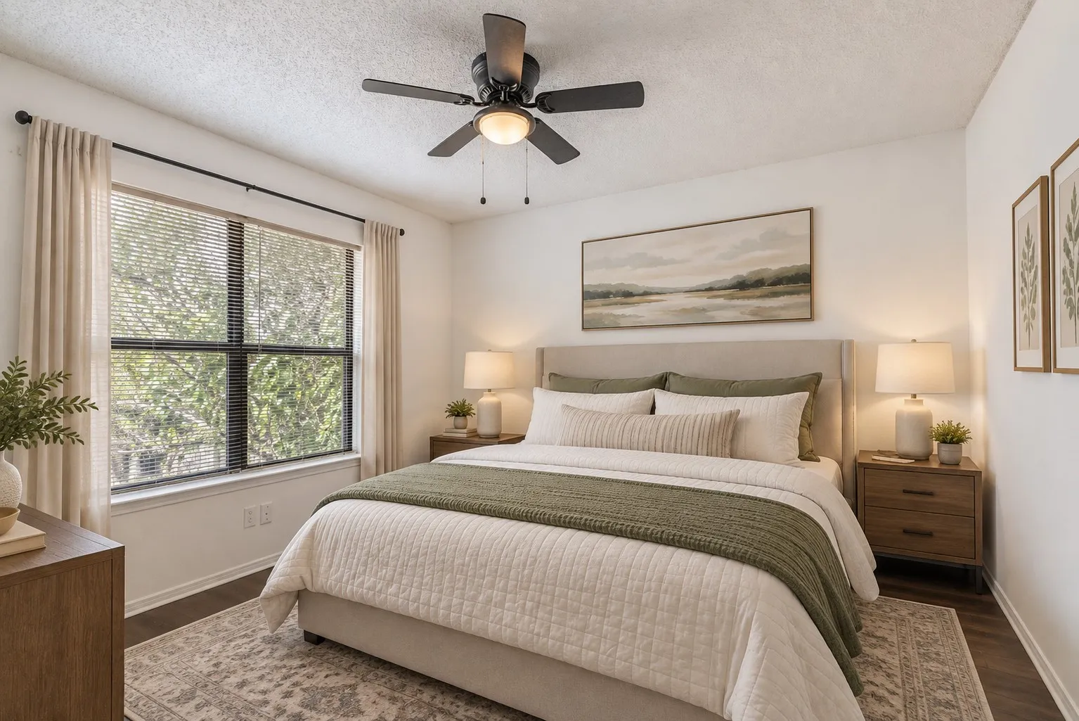 Single Family Residence For Sale in Tarrant County , 7217 Mccoy Drive, Watauga, Texas 76148, 4 Bedroom, 3 Bathroom, 2 Garage spaces, 2,363 Sqft, built in 1987, mls#21386161, Real Estate Agent in Watauga, Homes For Sale in Tarrant county, Homes For Sale in Watauga, Realtor in Watauga Texas, Real Estate Brokerage Independent Realty Texas, Luminita Cordes Realtor