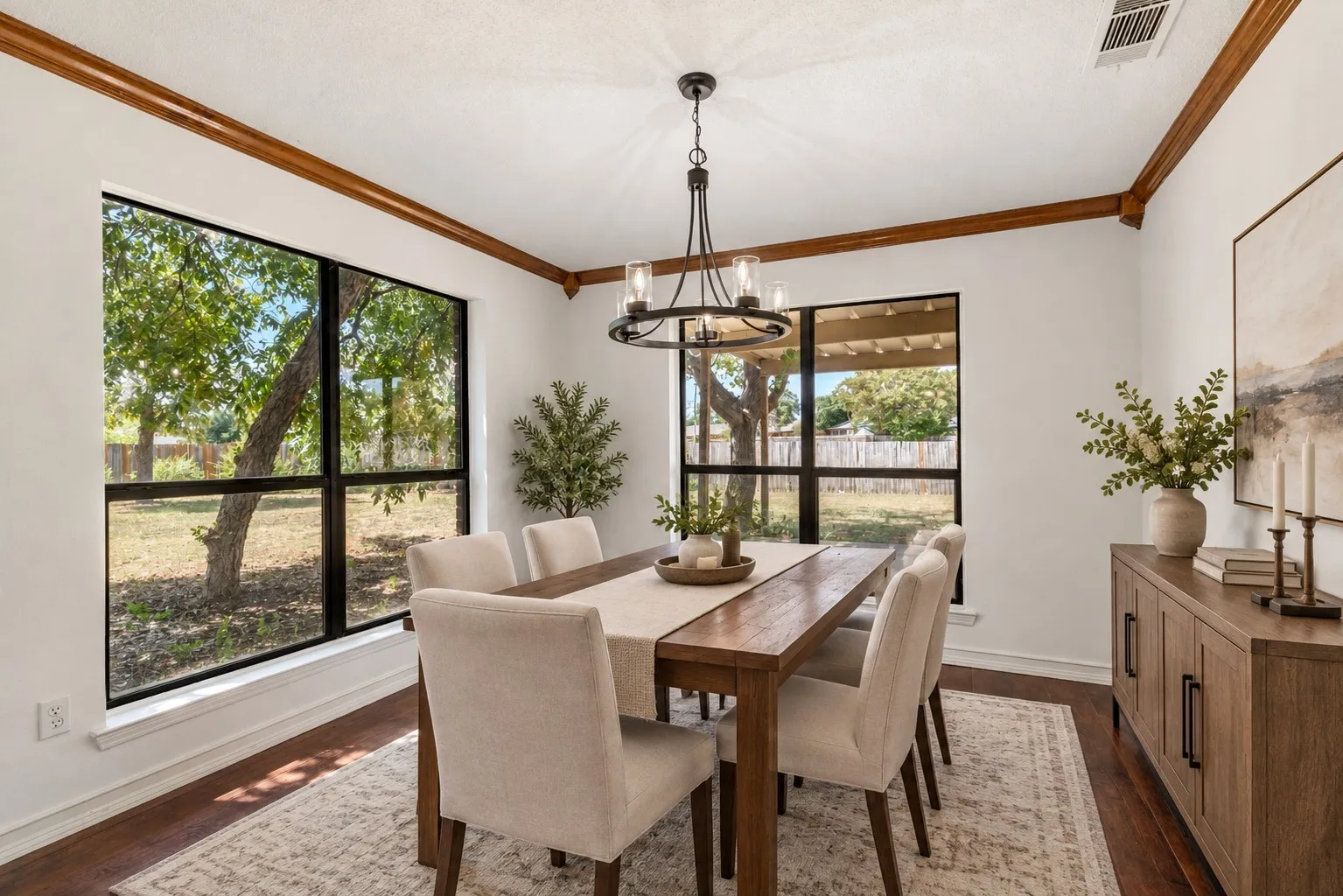 Single Family Residence For Sale in Tarrant County , 7217 Mccoy Drive, Watauga, Texas 76148, 4 Bedroom, 3 Bathroom, 2 Garage spaces, 2,363 Sqft, built in 1987, mls#21386161, Real Estate Agent in Watauga, Homes For Sale in Tarrant county, Homes For Sale in Watauga, Realtor in Watauga Texas, Real Estate Brokerage Independent Realty Texas, Luminita Cordes Realtor
