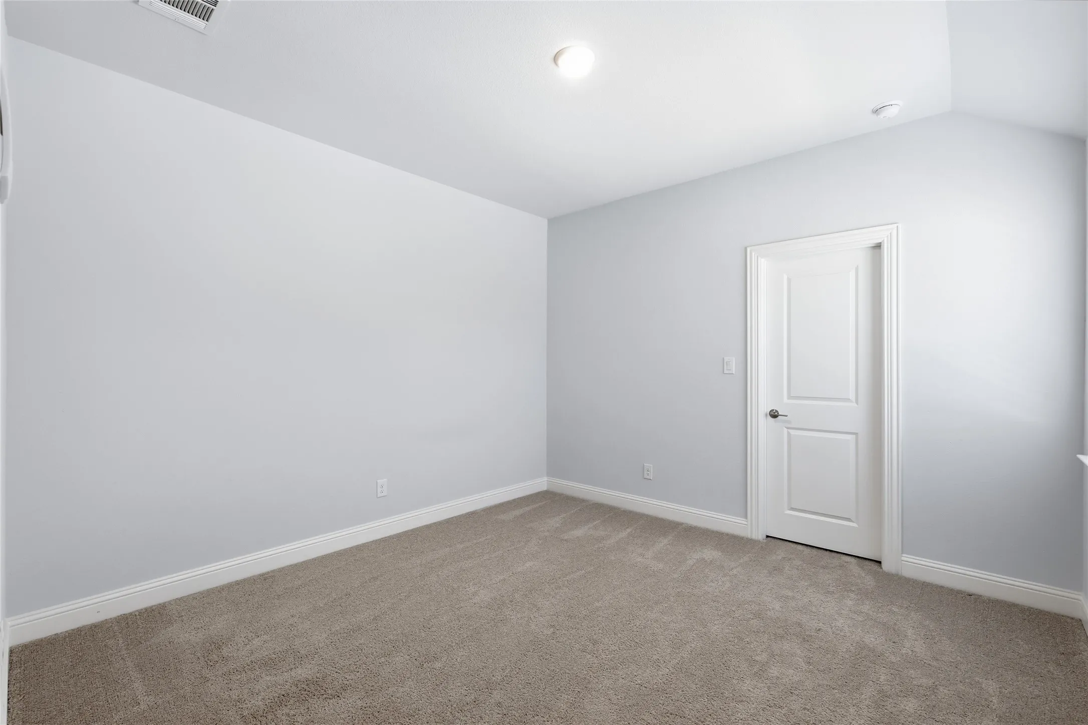 Single Family Residence For Rent in Collin County , 2101 Hebert Court, Mc Kinney, Texas 75071, 5 Bedroom, 5 Bathroom, 2 Garage spaces, 3,729 Sqft, built in 2021, mls#21389282, Real Estate Agent in Mc Kinney, Homes For Rent in Collin county, Homes For Rent in Mc Kinney, Realtor in Mc Kinney Texas, Real Estate Brokerage Independent Realty Texas, Luminita Cordes Realtor
