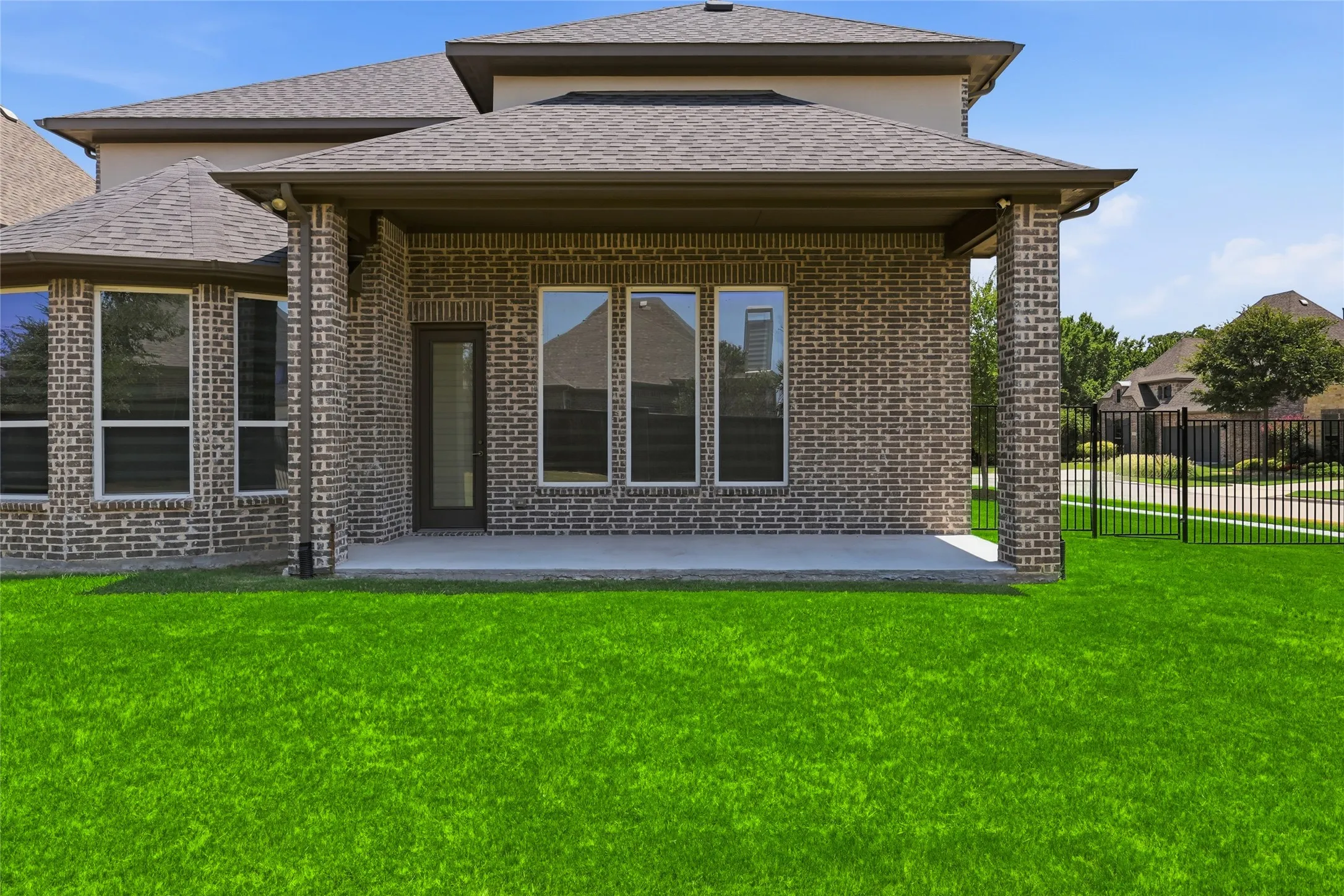 Single Family Residence For Rent in Collin County , 2101 Hebert Court, Mc Kinney, Texas 75071, 5 Bedroom, 5 Bathroom, 2 Garage spaces, 3,729 Sqft, built in 2021, mls#21389282, Real Estate Agent in Mc Kinney, Homes For Rent in Collin county, Homes For Rent in Mc Kinney, Realtor in Mc Kinney Texas, Real Estate Brokerage Independent Realty Texas, Luminita Cordes Realtor