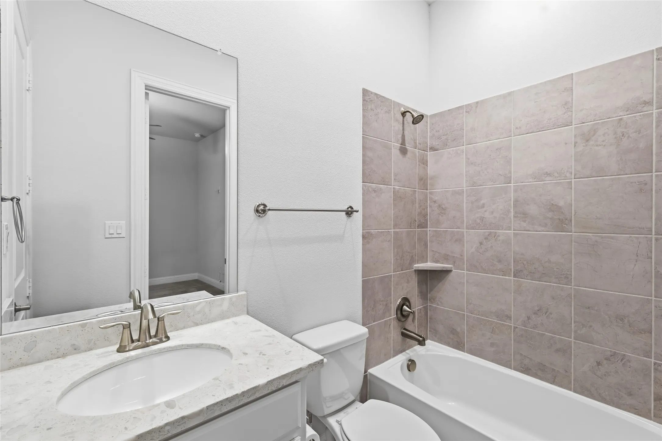 Single Family Residence For Rent in Collin County , 2101 Hebert Court, Mc Kinney, Texas 75071, 5 Bedroom, 5 Bathroom, 2 Garage spaces, 3,729 Sqft, built in 2021, mls#21389282, Real Estate Agent in Mc Kinney, Homes For Rent in Collin county, Homes For Rent in Mc Kinney, Realtor in Mc Kinney Texas, Real Estate Brokerage Independent Realty Texas, Luminita Cordes Realtor