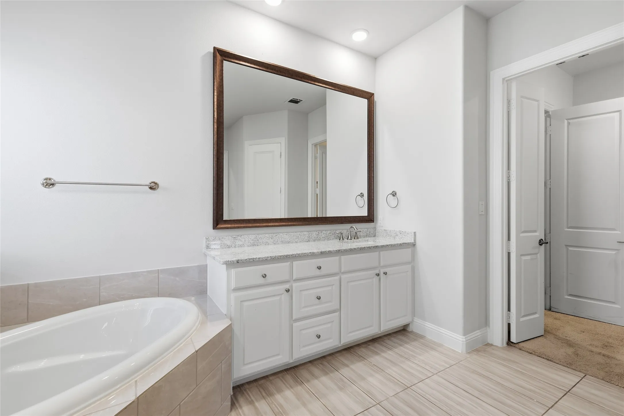 Single Family Residence For Rent in Collin County , 2101 Hebert Court, Mc Kinney, Texas 75071, 5 Bedroom, 5 Bathroom, 2 Garage spaces, 3,729 Sqft, built in 2021, mls#21389282, Real Estate Agent in Mc Kinney, Homes For Rent in Collin county, Homes For Rent in Mc Kinney, Realtor in Mc Kinney Texas, Real Estate Brokerage Independent Realty Texas, Luminita Cordes Realtor