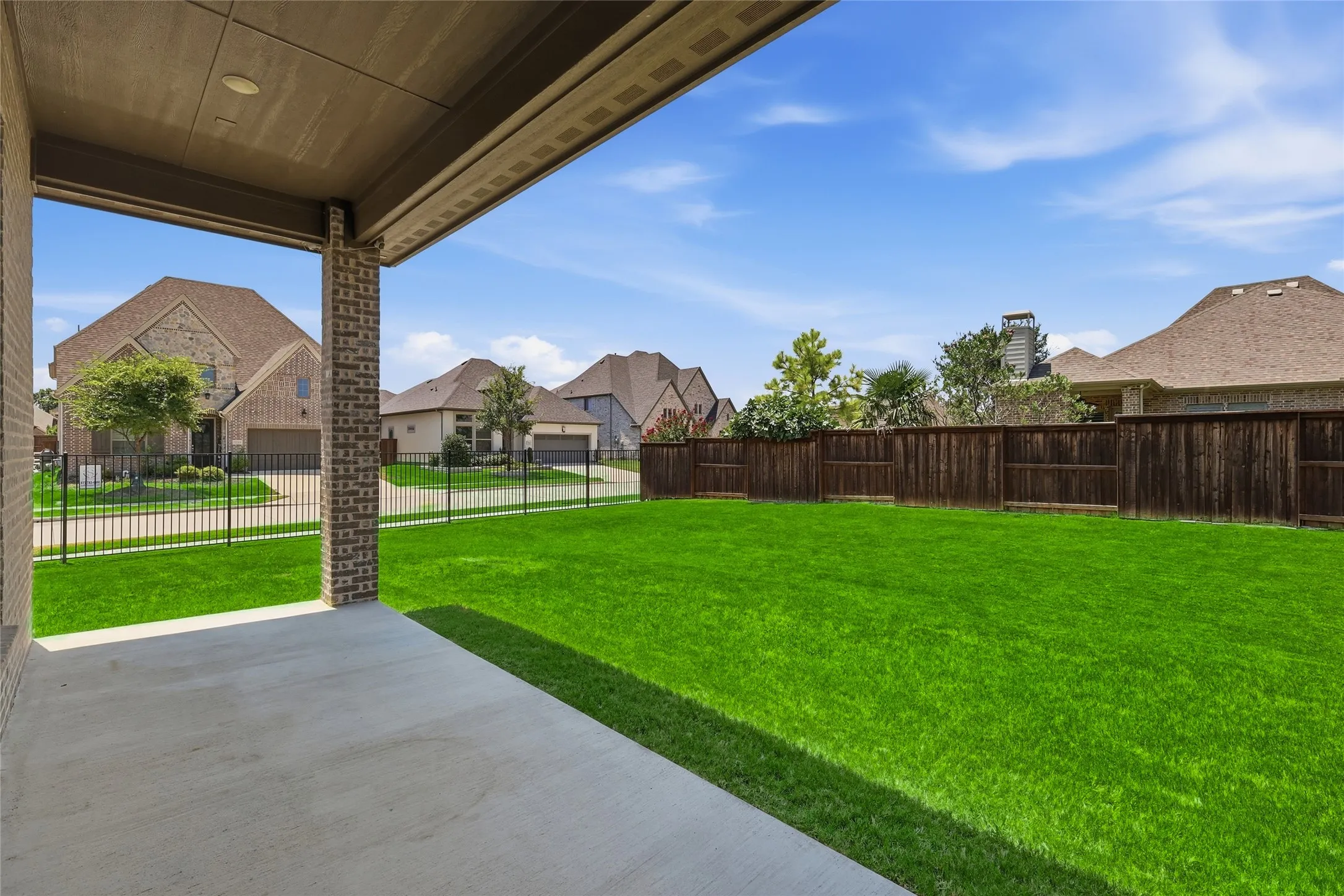 Single Family Residence For Rent in Collin County , 2101 Hebert Court, Mc Kinney, Texas 75071, 5 Bedroom, 5 Bathroom, 2 Garage spaces, 3,729 Sqft, built in 2021, mls#21389282, Real Estate Agent in Mc Kinney, Homes For Rent in Collin county, Homes For Rent in Mc Kinney, Realtor in Mc Kinney Texas, Real Estate Brokerage Independent Realty Texas, Luminita Cordes Realtor