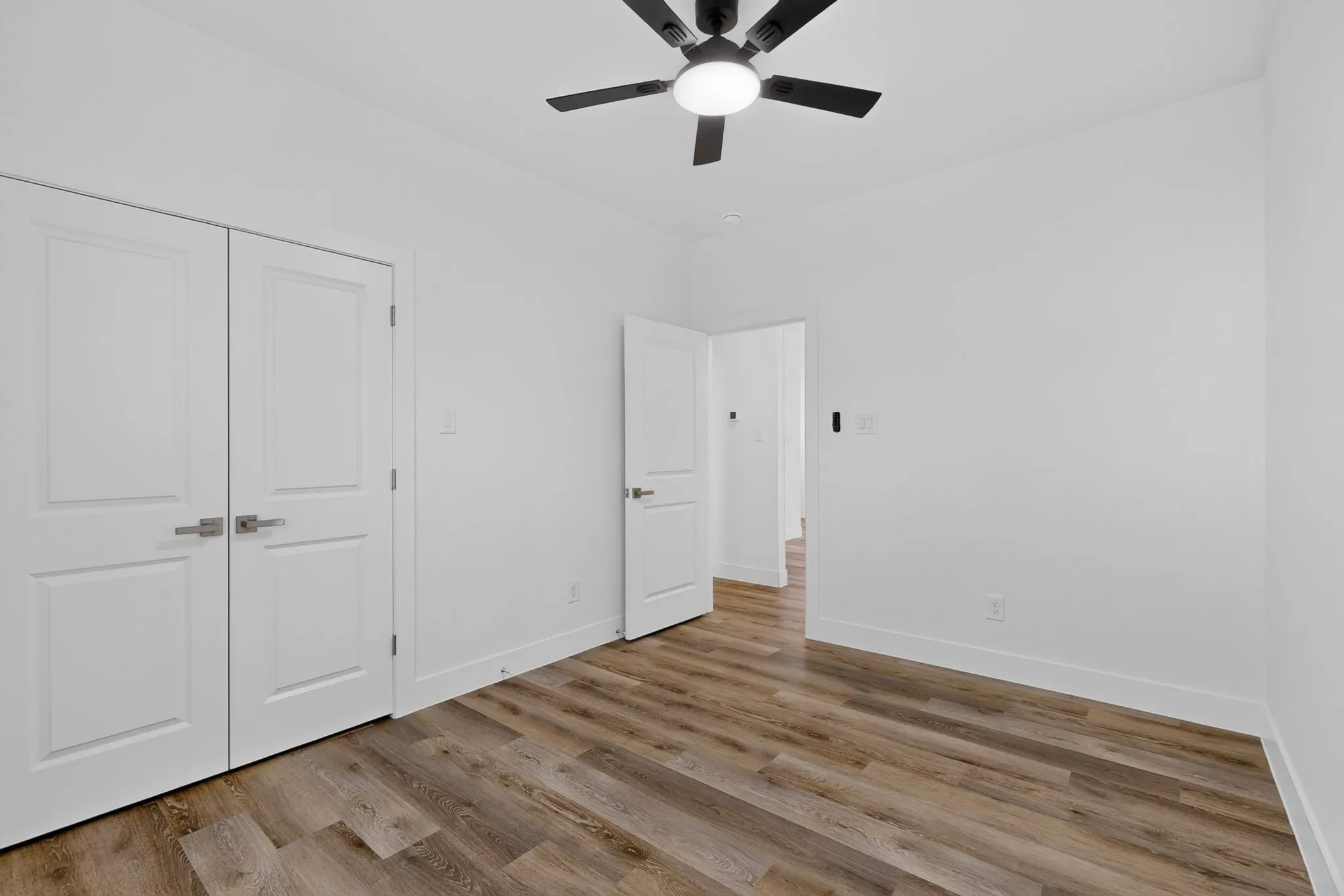 Single Family Residence For Sale in Navarro County , 1308 E Collin Street, Corsicana, Texas 75110, 3 Bedroom, 2 Bathroom, 2 Garage spaces, 1,527 Sqft, built in 2026, mls#21387675, Real Estate Agent in Corsicana, Homes For Sale in Navarro county, Homes For Sale in Corsicana, Realtor in Corsicana Texas, Real Estate Brokerage Independent Realty Texas, Luminita Cordes Realtor