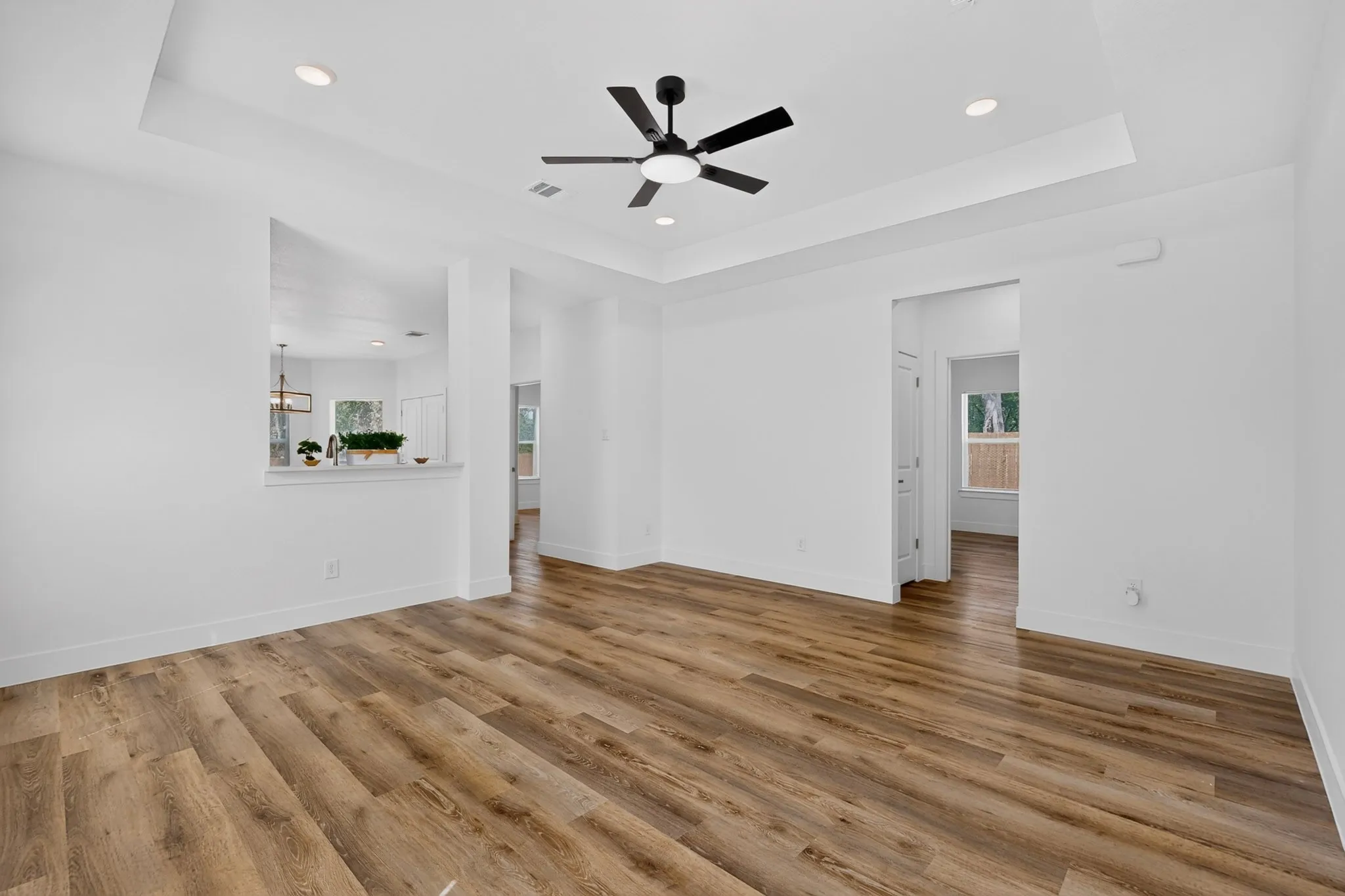 Single Family Residence For Sale in Navarro County , 1308 E Collin Street, Corsicana, Texas 75110, 3 Bedroom, 2 Bathroom, 2 Garage spaces, 1,527 Sqft, built in 2026, mls#21387675, Real Estate Agent in Corsicana, Homes For Sale in Navarro county, Homes For Sale in Corsicana, Realtor in Corsicana Texas, Real Estate Brokerage Independent Realty Texas, Luminita Cordes Realtor