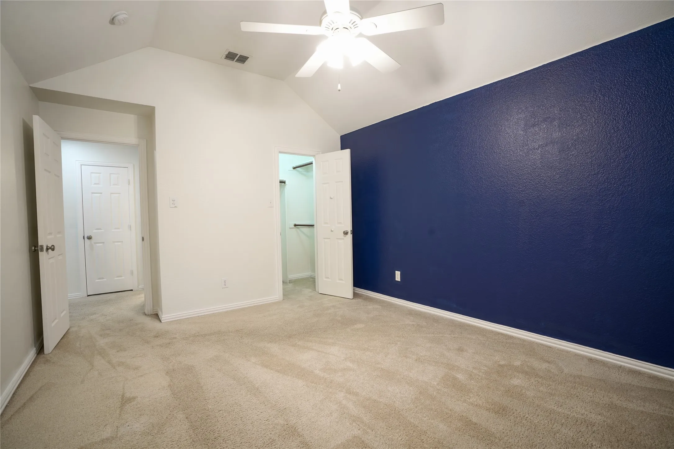 Single Family Residence For Sale in Denton County , 1659 Granite Rapids Drive, Frisco, Texas 75036, 4 Bedroom, 3 Bathroom, 2 Garage spaces, 2,613 Sqft, built in 2001, mls#21389270, Real Estate Agent in Frisco, Homes For Sale in Denton county, Homes For Sale in Frisco, Realtor in Frisco Texas, Real Estate Brokerage Independent Realty Texas, Luminita Cordes Realtor