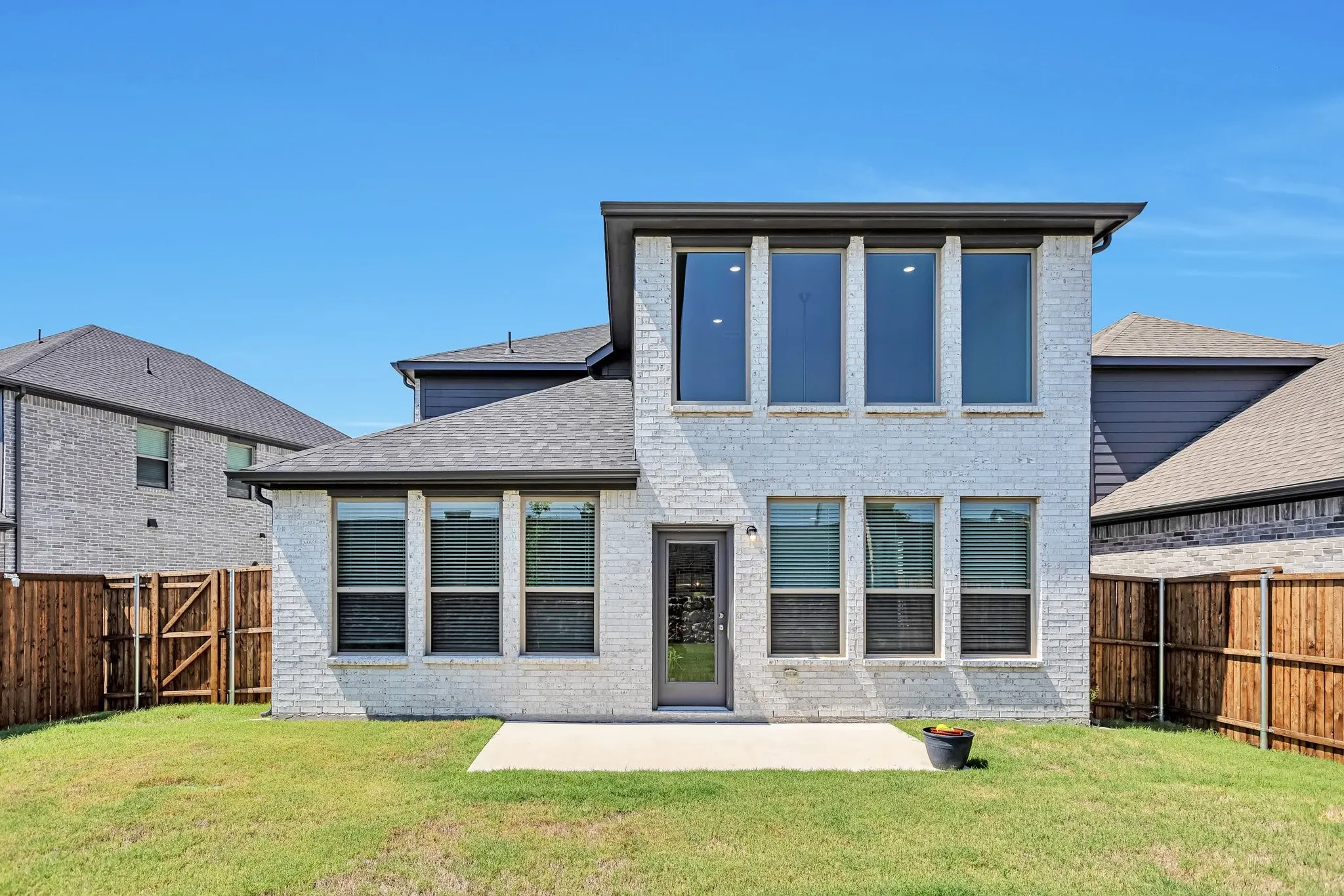 Single Family Residence For Rent in Collin County , 4703 Whitehill, Princeton, Texas 75071, 4 Bedroom, 3 Bathroom, 2 Garage spaces, 2,253 Sqft, built in 2024, mls#21389277, Real Estate Agent in Princeton, Homes For Rent in Collin county, Homes For Rent in Princeton, Realtor in Princeton Texas, Real Estate Brokerage Independent Realty Texas, Luminita Cordes Realtor