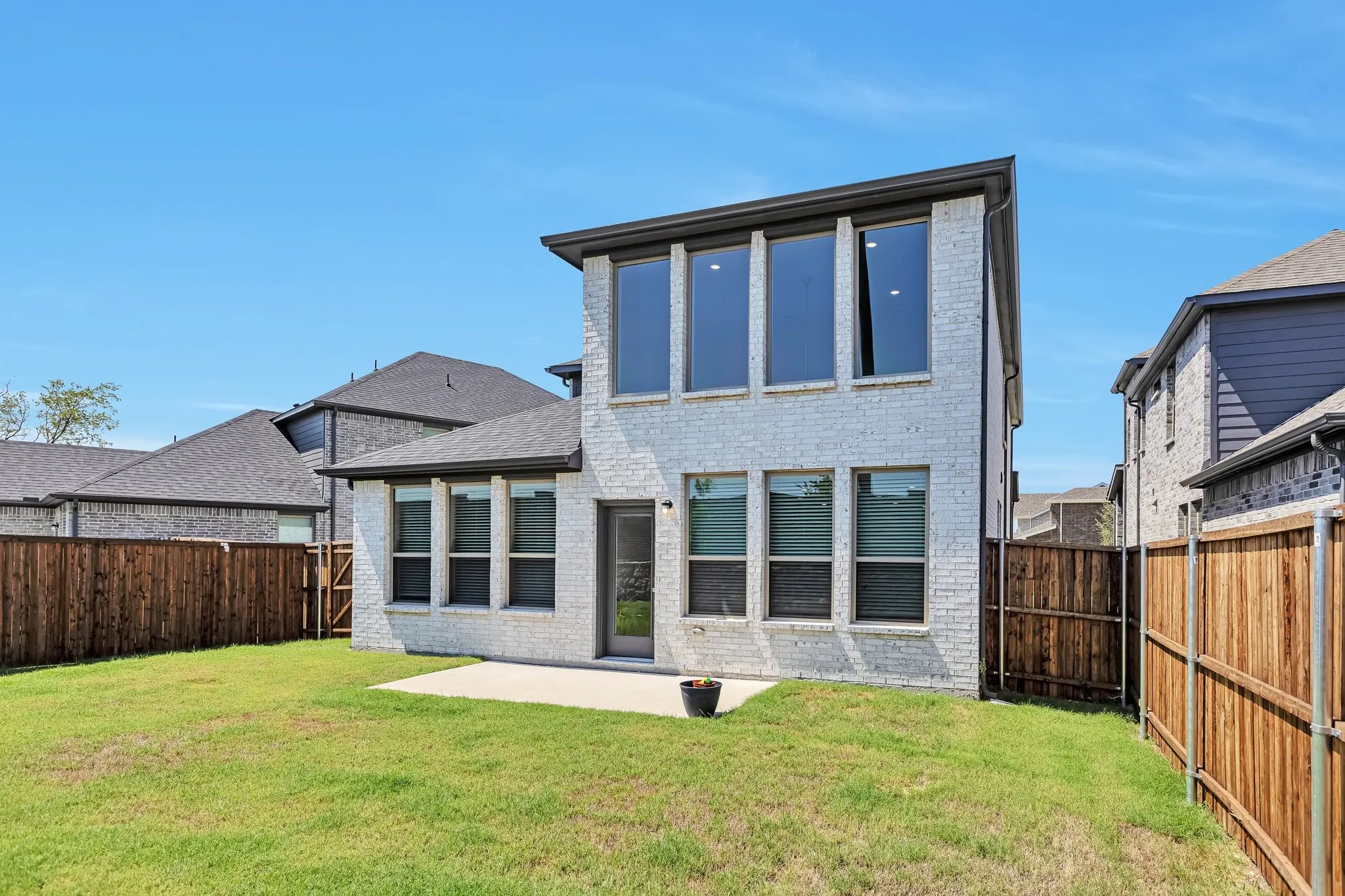Single Family Residence For Rent in Collin County , 4703 Whitehill, Princeton, Texas 75071, 4 Bedroom, 3 Bathroom, 2 Garage spaces, 2,253 Sqft, built in 2024, mls#21389277, Real Estate Agent in Princeton, Homes For Rent in Collin county, Homes For Rent in Princeton, Realtor in Princeton Texas, Real Estate Brokerage Independent Realty Texas, Luminita Cordes Realtor