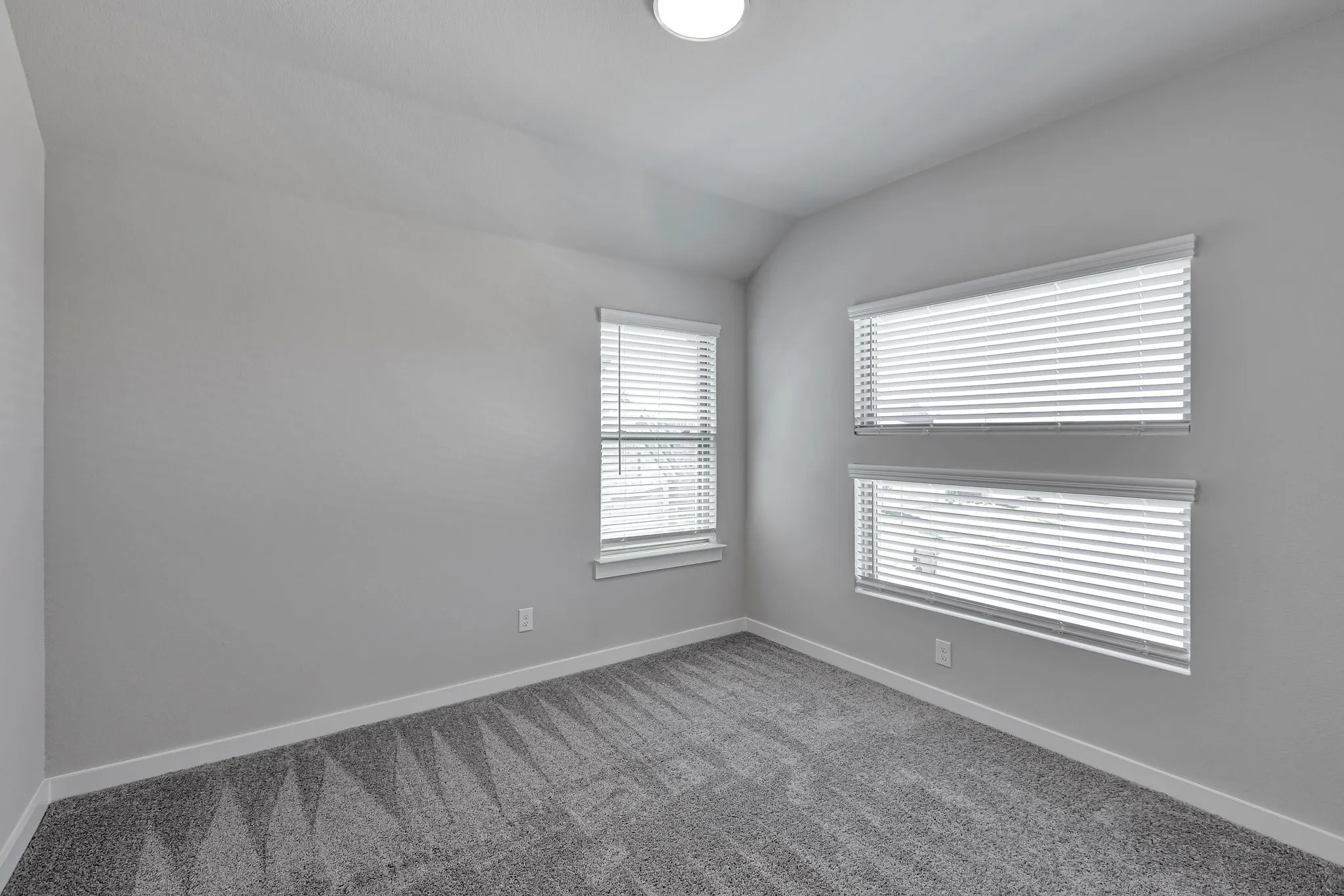 Single Family Residence For Rent in Collin County , 4703 Whitehill, Princeton, Texas 75071, 4 Bedroom, 3 Bathroom, 2 Garage spaces, 2,253 Sqft, built in 2024, mls#21389277, Real Estate Agent in Princeton, Homes For Rent in Collin county, Homes For Rent in Princeton, Realtor in Princeton Texas, Real Estate Brokerage Independent Realty Texas, Luminita Cordes Realtor