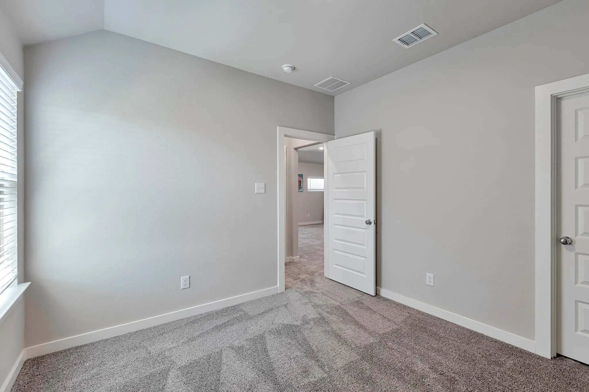 Single Family Residence For Rent in Collin County , 4703 Whitehill, Princeton, Texas 75071, 4 Bedroom, 3 Bathroom, 2 Garage spaces, 2,253 Sqft, built in 2024, mls#21389277, Real Estate Agent in Princeton, Homes For Rent in Collin county, Homes For Rent in Princeton, Realtor in Princeton Texas, Real Estate Brokerage Independent Realty Texas, Luminita Cordes Realtor