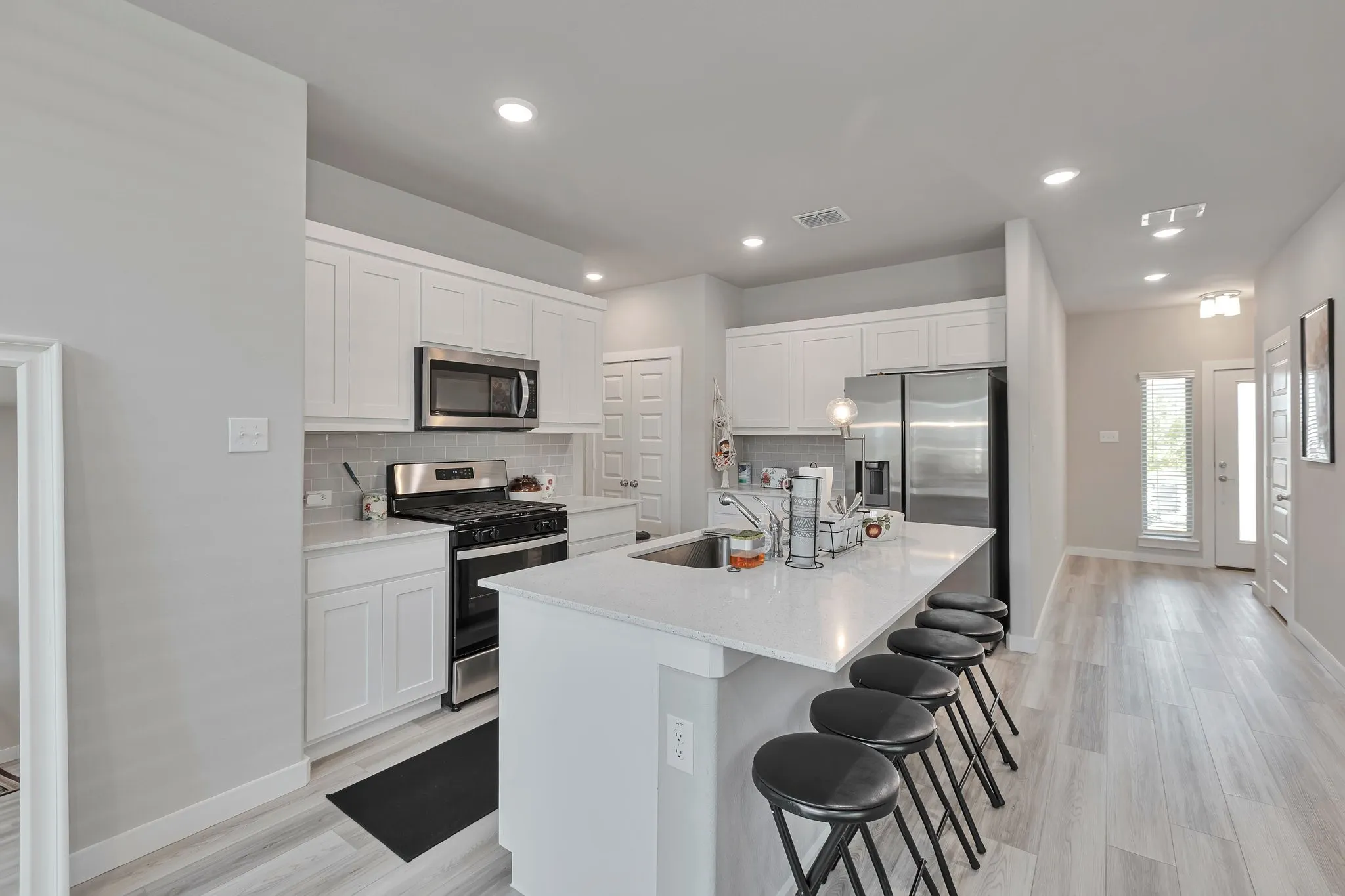 Single Family Residence For Rent in Collin County , 4703 Whitehill, Princeton, Texas 75071, 4 Bedroom, 3 Bathroom, 2 Garage spaces, 2,253 Sqft, built in 2024, mls#21389277, Real Estate Agent in Princeton, Homes For Rent in Collin county, Homes For Rent in Princeton, Realtor in Princeton Texas, Real Estate Brokerage Independent Realty Texas, Luminita Cordes Realtor