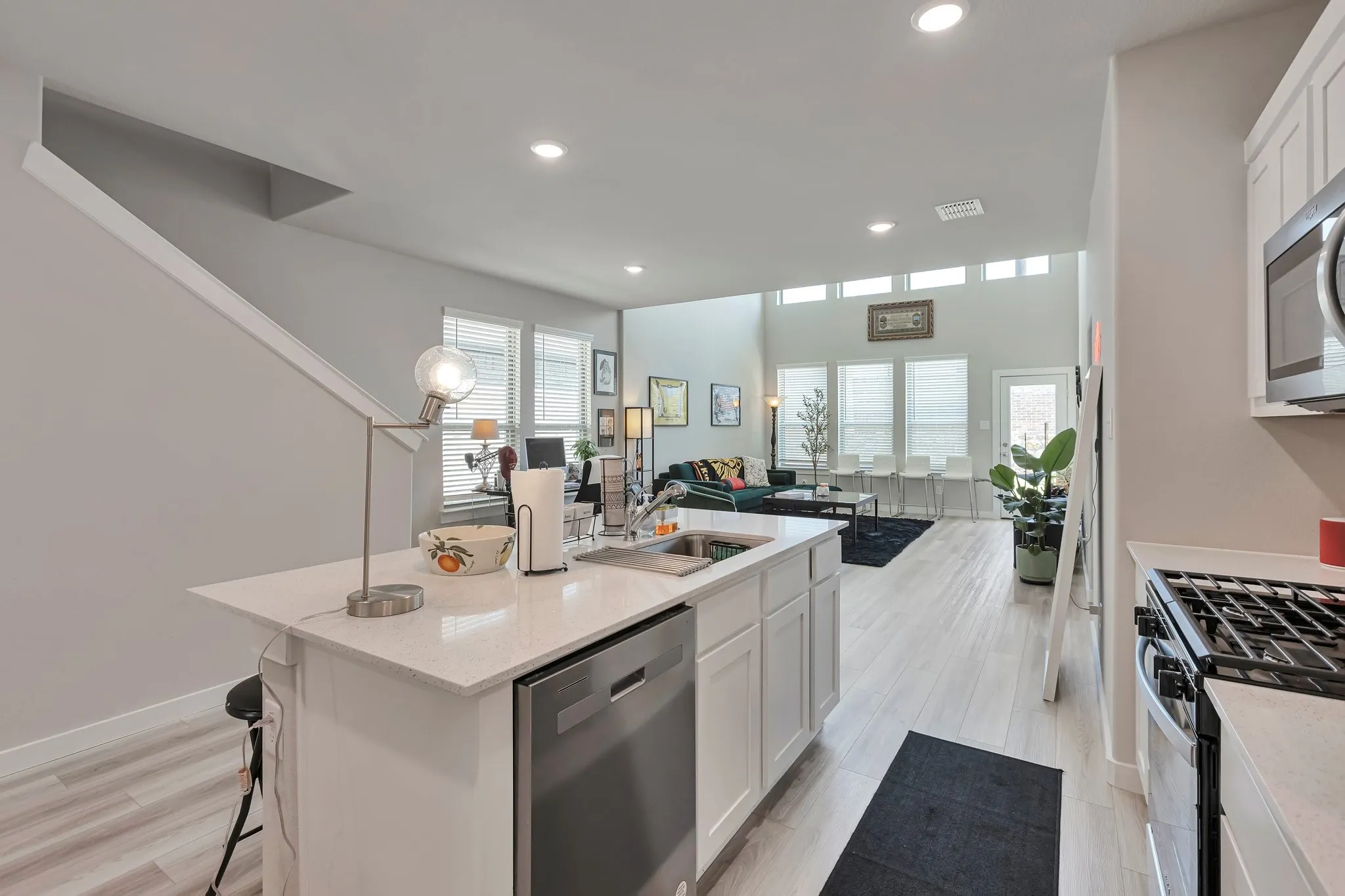 Single Family Residence For Rent in Collin County , 4703 Whitehill, Princeton, Texas 75071, 4 Bedroom, 3 Bathroom, 2 Garage spaces, 2,253 Sqft, built in 2024, mls#21389277, Real Estate Agent in Princeton, Homes For Rent in Collin county, Homes For Rent in Princeton, Realtor in Princeton Texas, Real Estate Brokerage Independent Realty Texas, Luminita Cordes Realtor