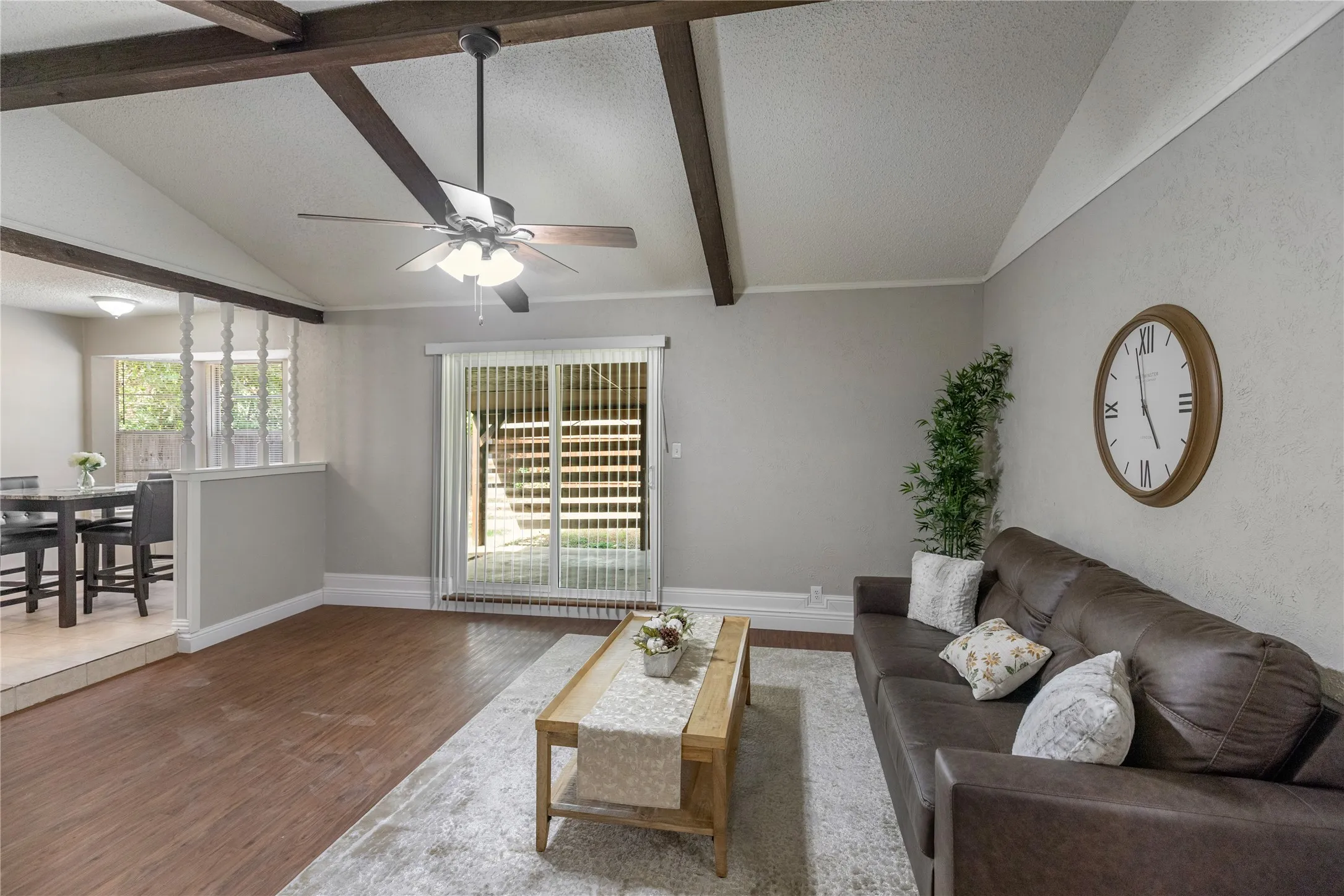 Single Family Residence For Sale in Tarrant County , 6645 Harrison Way, Watauga, Texas 76148, 3 Bedroom, 2 Bathroom, 2 Garage spaces, 1,214 Sqft, built in 1974, mls#21387656, Real Estate Agent in Watauga, Homes For Sale in Tarrant county, Homes For Sale in Watauga, Realtor in Watauga Texas, Real Estate Brokerage Independent Realty Texas, Luminita Cordes Realtor