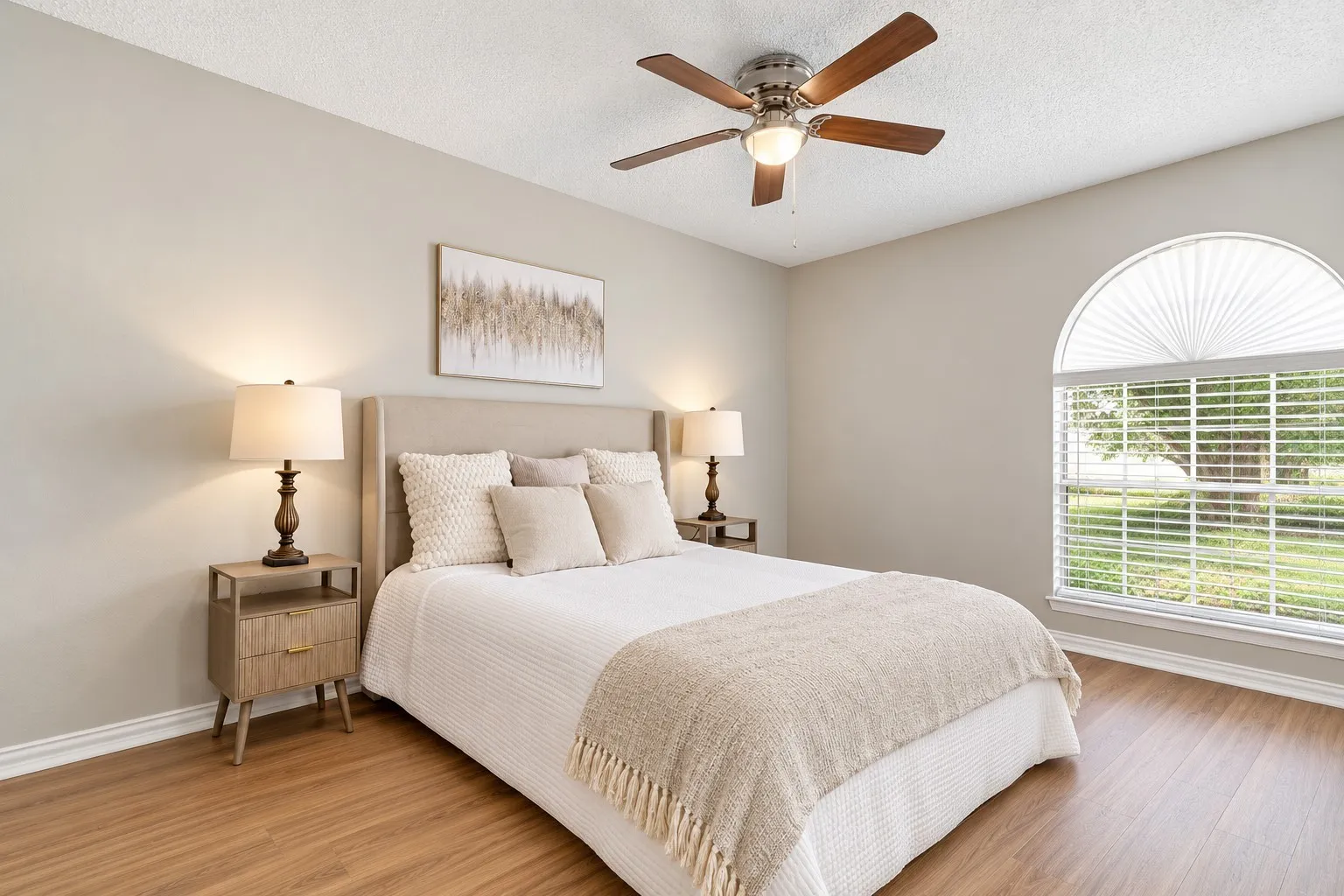 Single Family Residence For Sale in Tarrant County , 6645 Harrison Way, Watauga, Texas 76148, 3 Bedroom, 2 Bathroom, 2 Garage spaces, 1,214 Sqft, built in 1974, mls#21387656, Real Estate Agent in Watauga, Homes For Sale in Tarrant county, Homes For Sale in Watauga, Realtor in Watauga Texas, Real Estate Brokerage Independent Realty Texas, Luminita Cordes Realtor