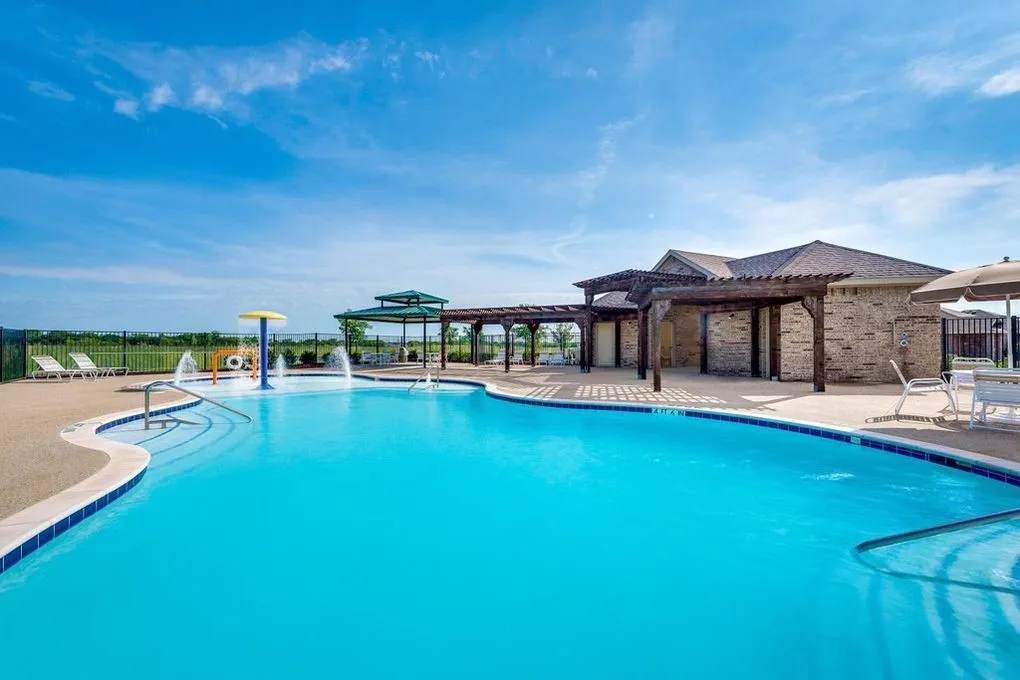 Single Family Residence For Rent in Collin County , 128 Tennyson Street, Anna, Texas 75409, 3 Bedroom, 2 Bathroom, 2 Garage spaces, 1,904 Sqft, built in 2013, mls#21389304, Real Estate Agent in Anna, Homes For Rent in Collin county, Homes For Rent in Anna, Realtor in Anna Texas, Real Estate Brokerage Independent Realty Texas, Luminita Cordes Realtor