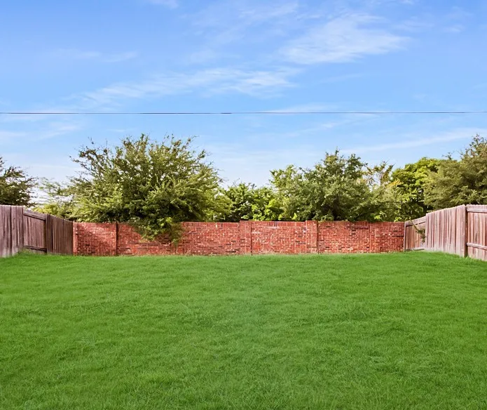 Single Family Residence For Rent in Collin County , 128 Tennyson Street, Anna, Texas 75409, 3 Bedroom, 2 Bathroom, 2 Garage spaces, 1,904 Sqft, built in 2013, mls#21389304, Real Estate Agent in Anna, Homes For Rent in Collin county, Homes For Rent in Anna, Realtor in Anna Texas, Real Estate Brokerage Independent Realty Texas, Luminita Cordes Realtor
