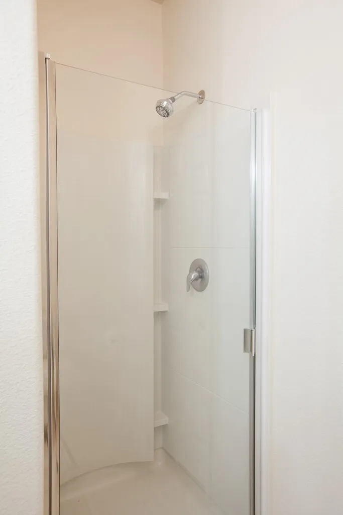 Single Family Residence For Rent in Collin County , 128 Tennyson Street, Anna, Texas 75409, 3 Bedroom, 2 Bathroom, 2 Garage spaces, 1,904 Sqft, built in 2013, mls#21389304, Real Estate Agent in Anna, Homes For Rent in Collin county, Homes For Rent in Anna, Realtor in Anna Texas, Real Estate Brokerage Independent Realty Texas, Luminita Cordes Realtor
