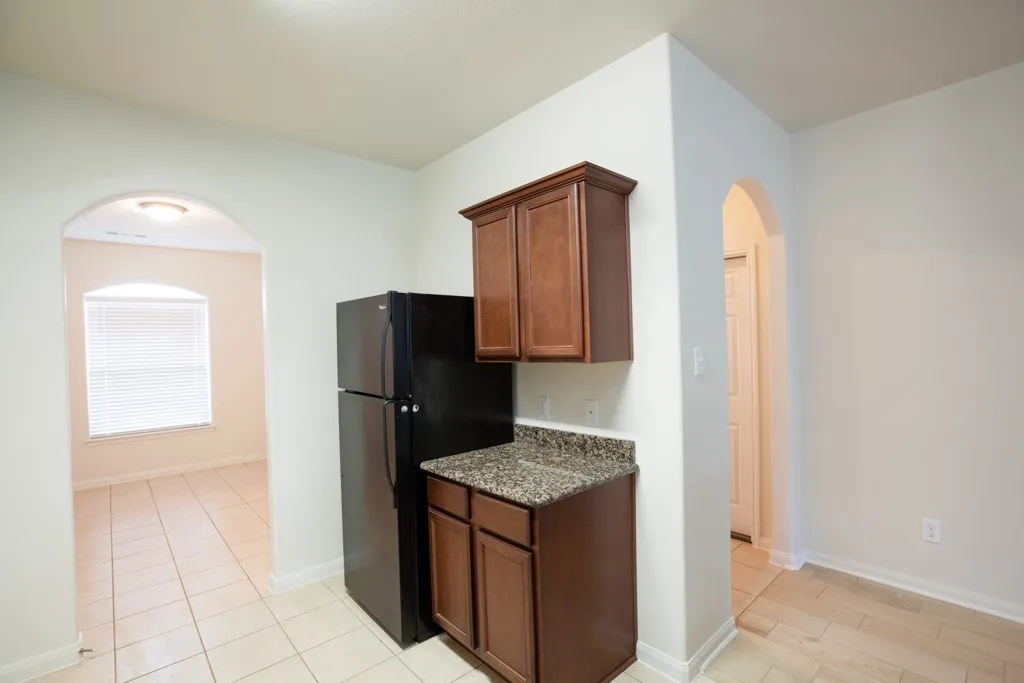Single Family Residence For Rent in Collin County , 128 Tennyson Street, Anna, Texas 75409, 3 Bedroom, 2 Bathroom, 2 Garage spaces, 1,904 Sqft, built in 2013, mls#21389304, Real Estate Agent in Anna, Homes For Rent in Collin county, Homes For Rent in Anna, Realtor in Anna Texas, Real Estate Brokerage Independent Realty Texas, Luminita Cordes Realtor