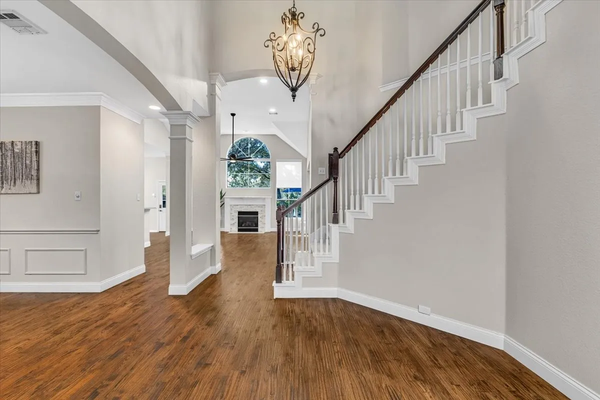 Single Family Residence For Sale in Collin County , 5705 Sandalwood Drive, Mc Kinney, Texas 75072, 4 Bedroom, 4 Bathroom, 3 Garage spaces, 3,236 Sqft, built in 1999, mls#21387920, Real Estate Agent in Mc Kinney, Homes For Sale in Collin county, Homes For Sale in Mc Kinney, Realtor in Mc Kinney Texas, Real Estate Brokerage Independent Realty Texas, Luminita Cordes Realtor