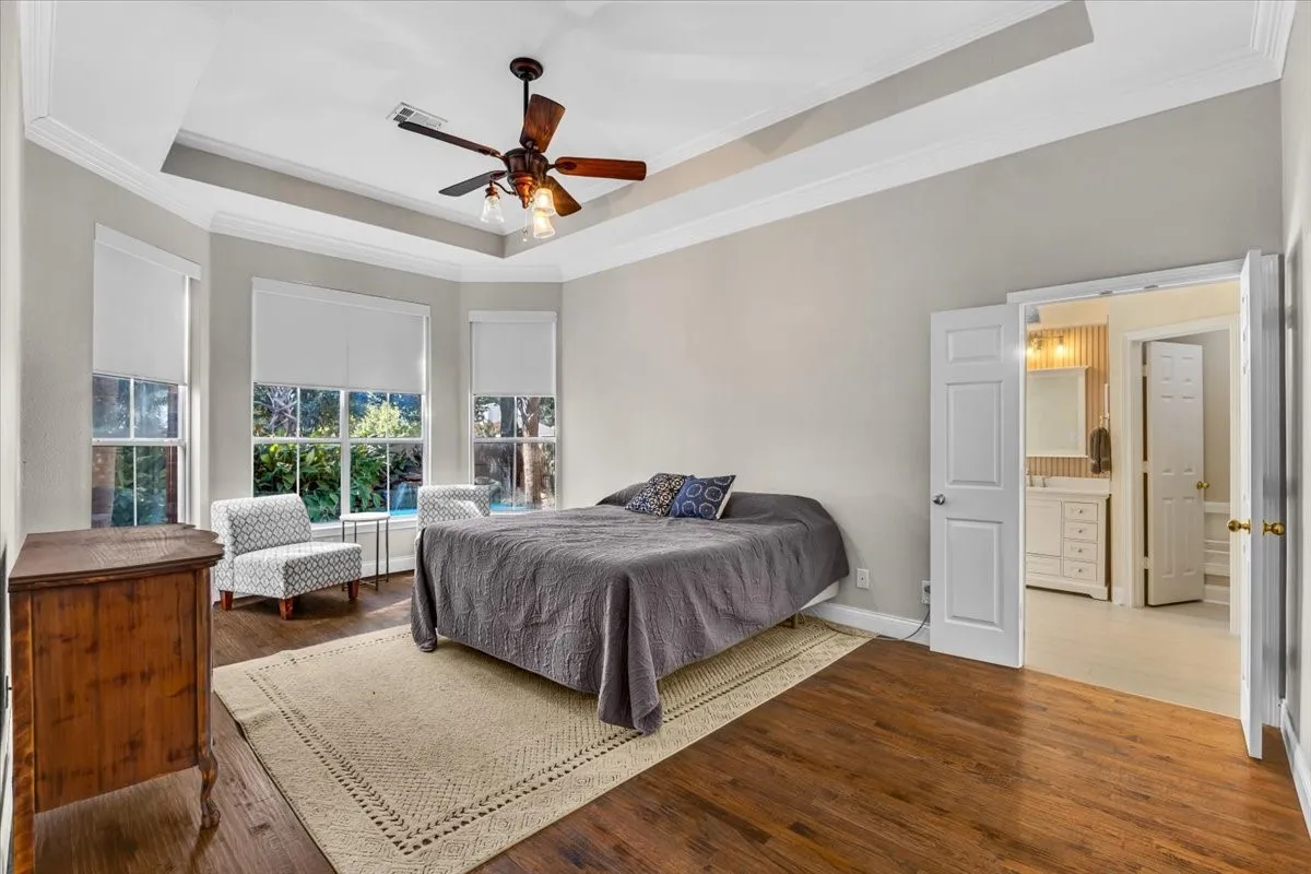 Single Family Residence For Sale in Collin County , 5705 Sandalwood Drive, Mc Kinney, Texas 75072, 4 Bedroom, 4 Bathroom, 3 Garage spaces, 3,236 Sqft, built in 1999, mls#21387920, Real Estate Agent in Mc Kinney, Homes For Sale in Collin county, Homes For Sale in Mc Kinney, Realtor in Mc Kinney Texas, Real Estate Brokerage Independent Realty Texas, Luminita Cordes Realtor
