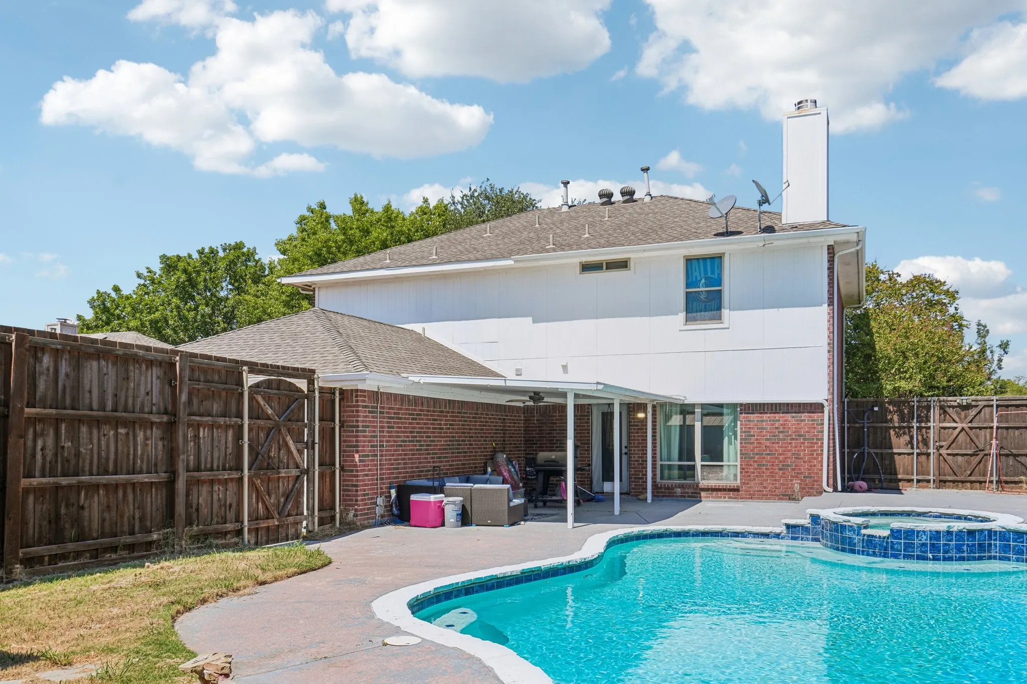 Single Family Residence For Sale in Collin County , 206 Tanglewood Drive, Wylie, Texas 75098, 4 Bedroom, 3 Bathroom, 2 Garage spaces, 2,392 Sqft, built in 1998, mls#21388411, Real Estate Agent in Wylie, Homes For Sale in Collin county, Homes For Sale in Wylie, Realtor in Wylie Texas, Real Estate Brokerage Independent Realty Texas, Luminita Cordes Realtor