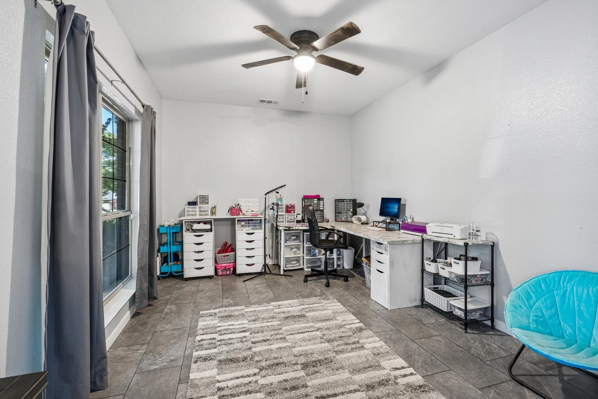 Single Family Residence For Sale in Collin County , 206 Tanglewood Drive, Wylie, Texas 75098, 4 Bedroom, 3 Bathroom, 2 Garage spaces, 2,392 Sqft, built in 1998, mls#21388411, Real Estate Agent in Wylie, Homes For Sale in Collin county, Homes For Sale in Wylie, Realtor in Wylie Texas, Real Estate Brokerage Independent Realty Texas, Luminita Cordes Realtor