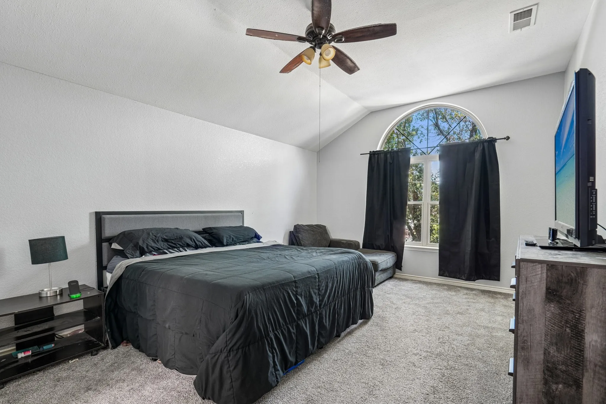 Single Family Residence For Sale in Collin County , 206 Tanglewood Drive, Wylie, Texas 75098, 4 Bedroom, 3 Bathroom, 2 Garage spaces, 2,392 Sqft, built in 1998, mls#21388411, Real Estate Agent in Wylie, Homes For Sale in Collin county, Homes For Sale in Wylie, Realtor in Wylie Texas, Real Estate Brokerage Independent Realty Texas, Luminita Cordes Realtor