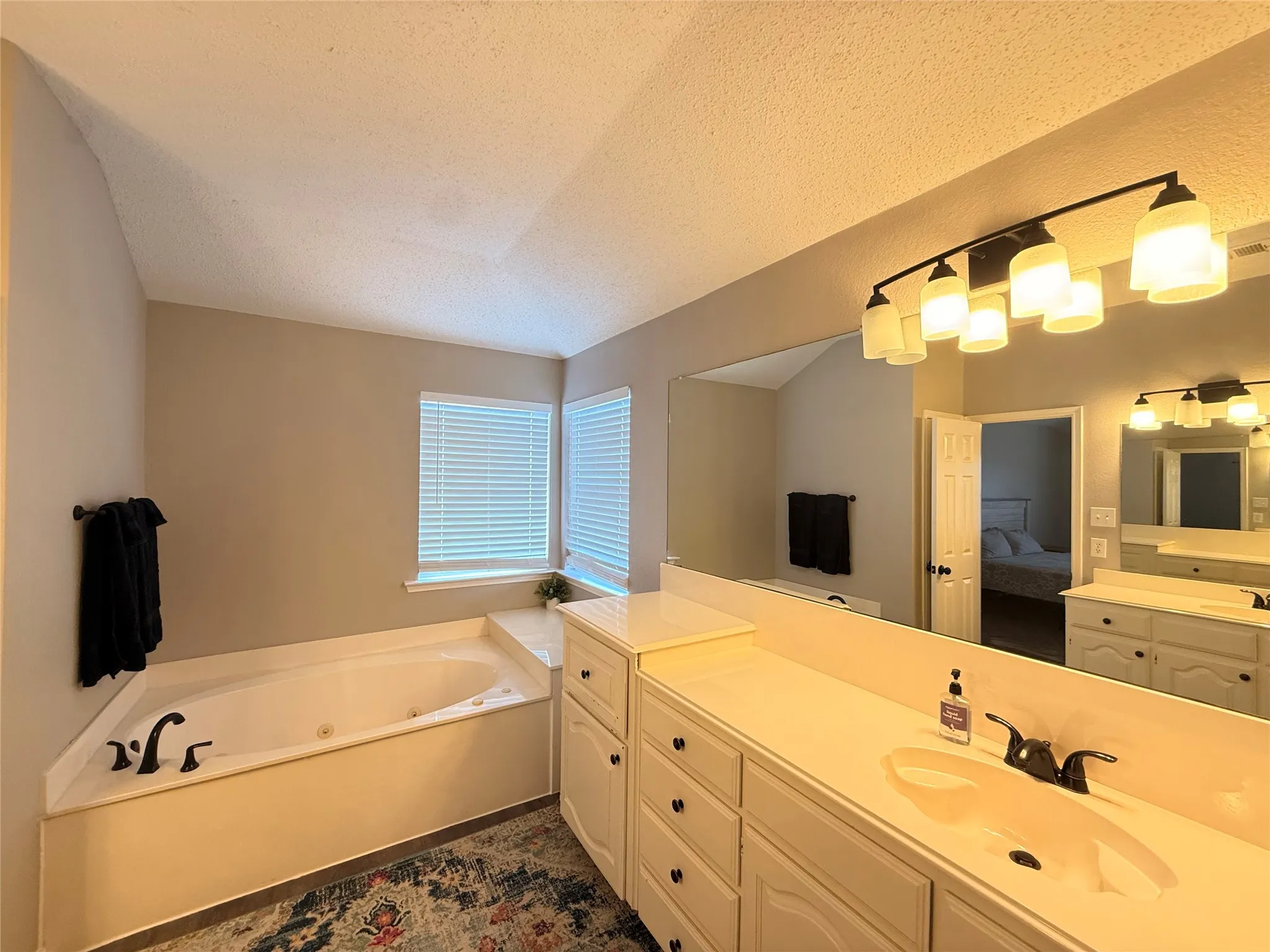 Single Family Residence For Rent in Collin County , 1421 Berkley Road, Allen, Texas 75002, 4 Bedroom, 3 Bathroom, 2 Garage spaces, 2,546 Sqft, built in 1999, mls#21386573, Real Estate Agent in Allen, Homes For Rent in Collin county, Homes For Rent in Allen, Realtor in Allen Texas, Real Estate Brokerage Independent Realty Texas, Luminita Cordes Realtor