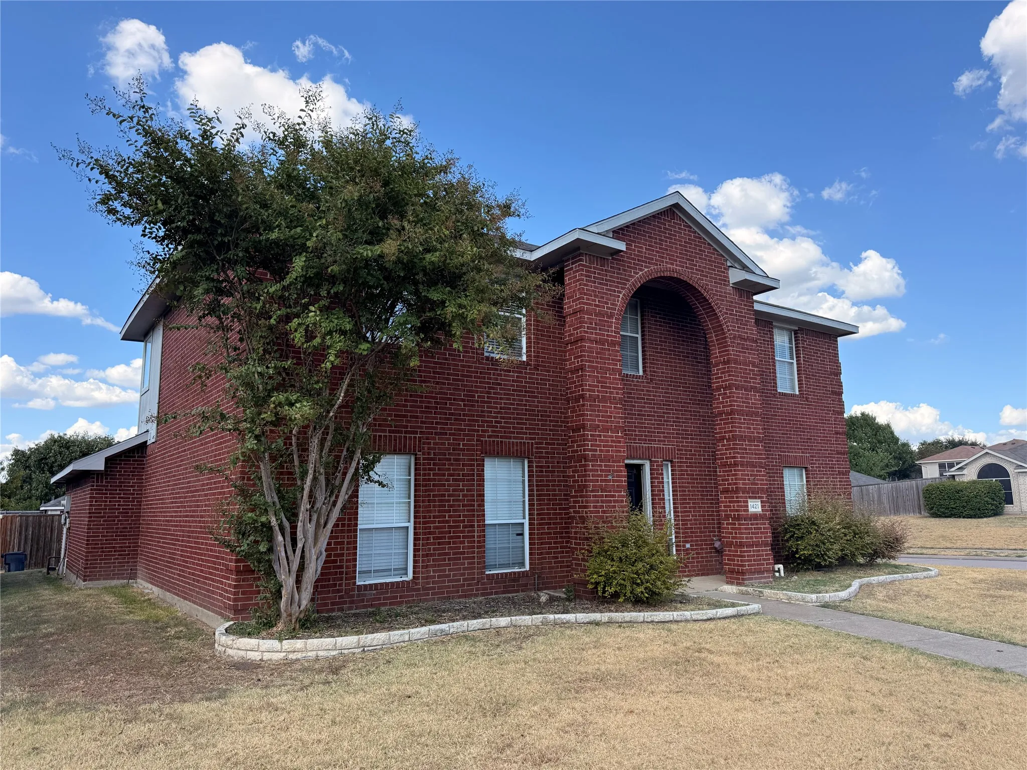 Single Family Residence For Rent in Collin County , 1421 Berkley Road, Allen, Texas 75002, 4 Bedroom, 3 Bathroom, 2 Garage spaces, 2,546 Sqft, built in 1999, mls#21386573, Real Estate Agent in Allen, Homes For Rent in Collin county, Homes For Rent in Allen, Realtor in Allen Texas, Real Estate Brokerage Independent Realty Texas, Luminita Cordes Realtor