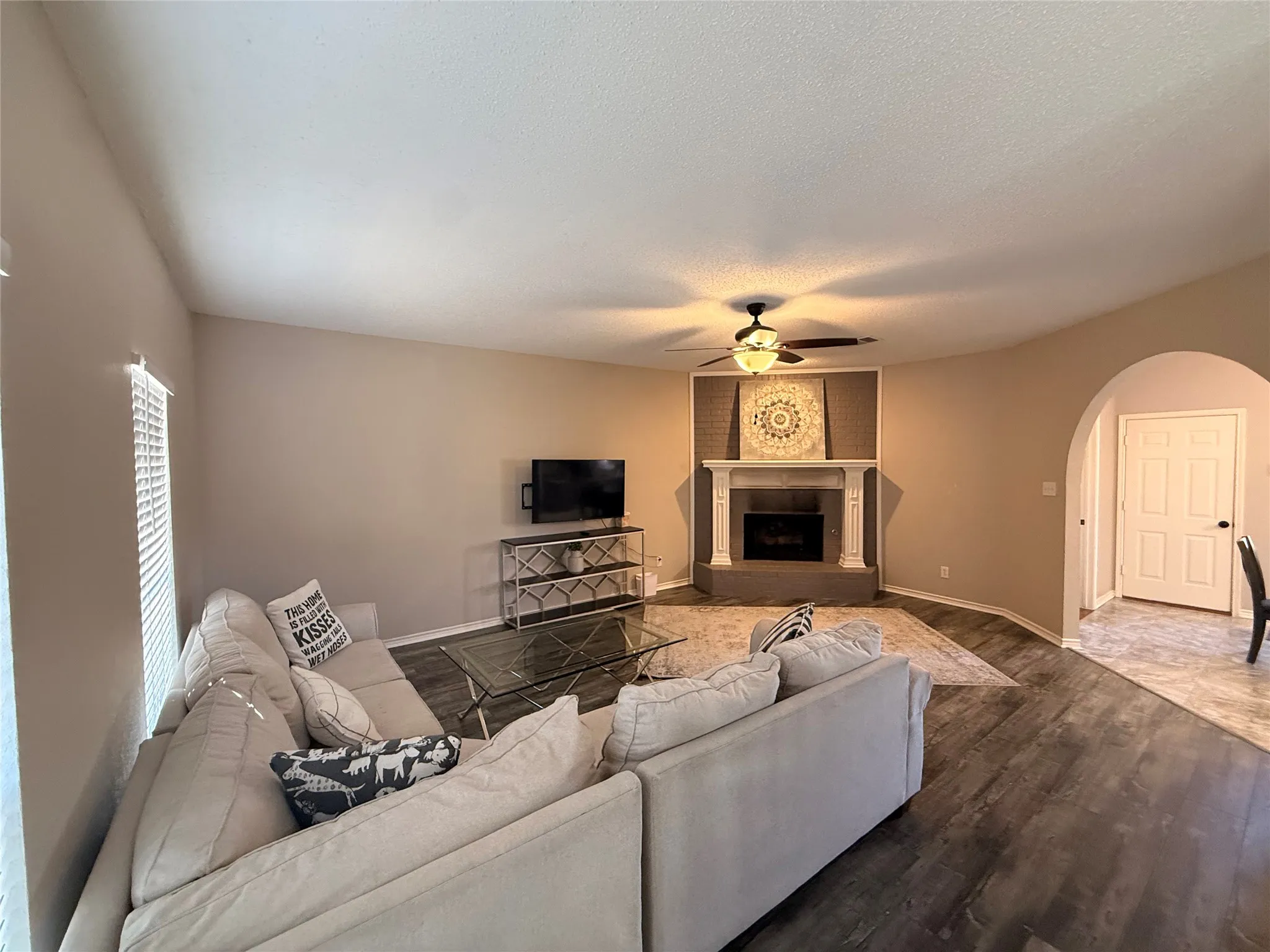 Single Family Residence For Rent in Collin County , 1421 Berkley Road, Allen, Texas 75002, 4 Bedroom, 3 Bathroom, 2 Garage spaces, 2,546 Sqft, built in 1999, mls#21386573, Real Estate Agent in Allen, Homes For Rent in Collin county, Homes For Rent in Allen, Realtor in Allen Texas, Real Estate Brokerage Independent Realty Texas, Luminita Cordes Realtor